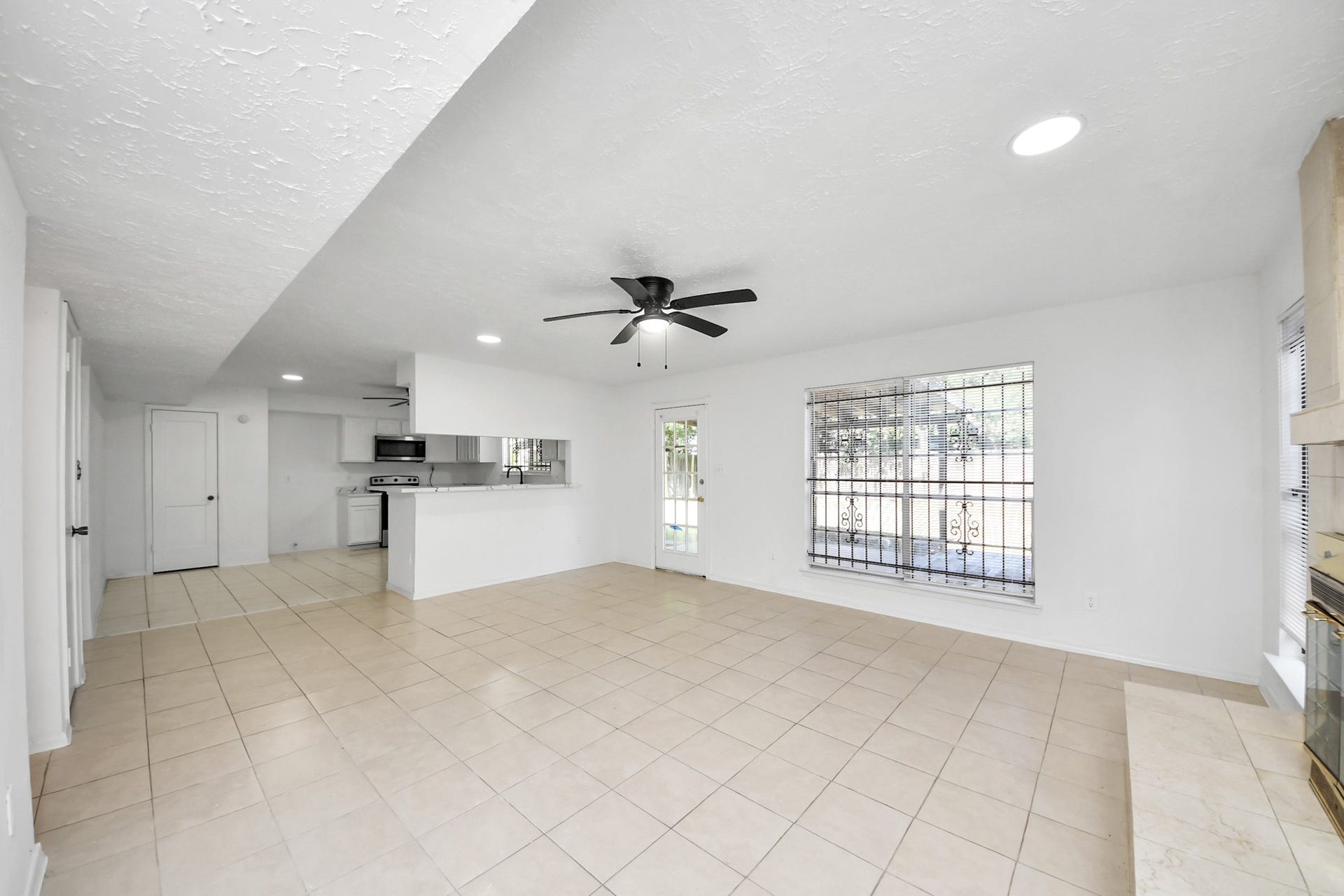 13402 Pecan Oak Drive, Houston, TX 77065 13402 Pecan Oak Drive, Houston, TX 77065