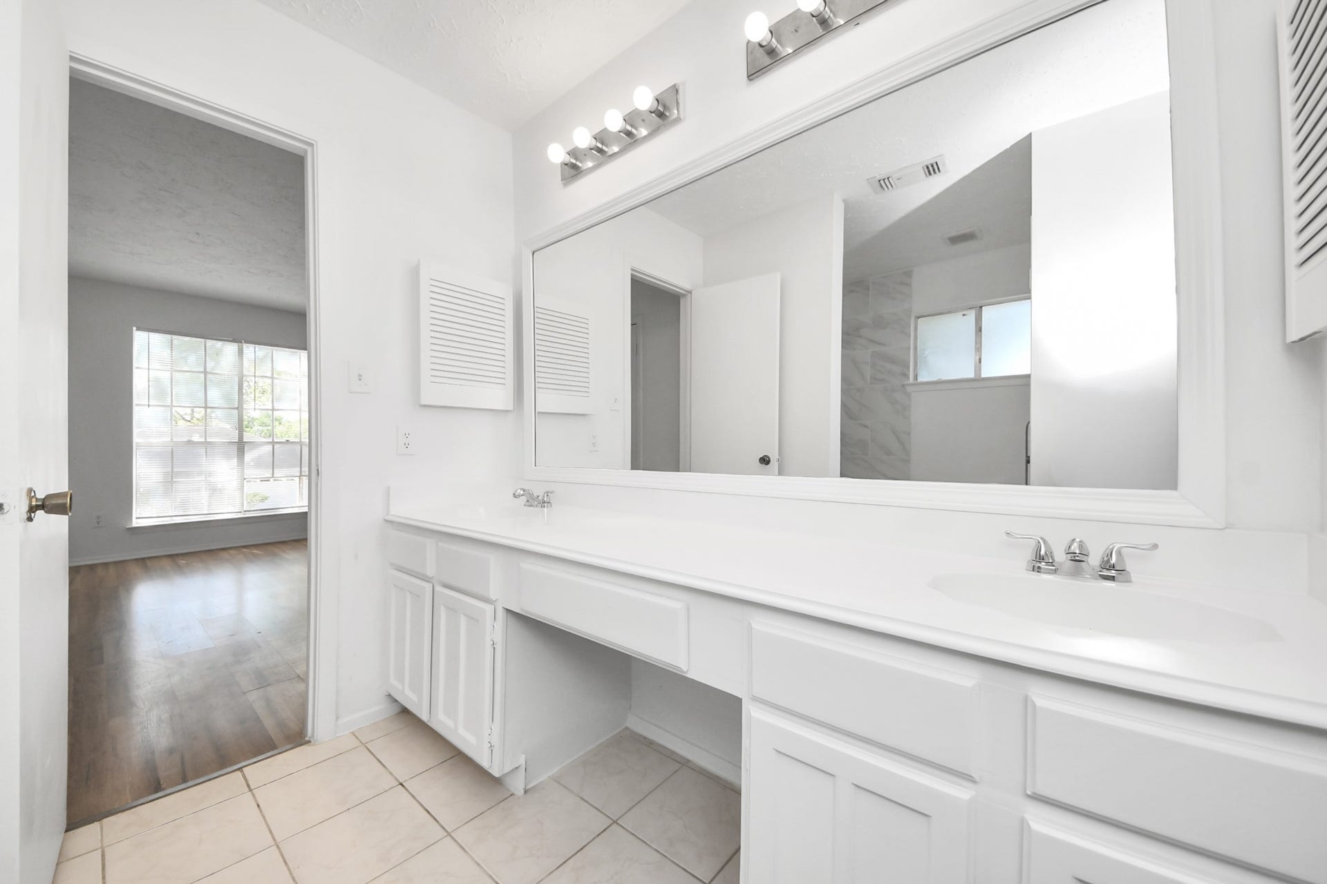 13402 Pecan Oak Drive, Houston, TX 77065 13402 Pecan Oak Drive, Houston, TX 77065