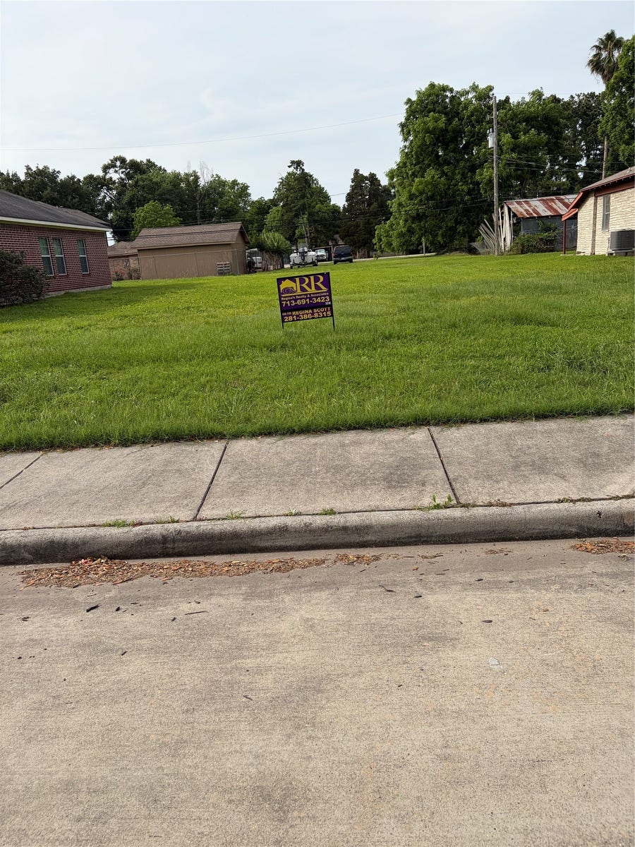 Property photo for 2906 Carmel Street, Houston, TX