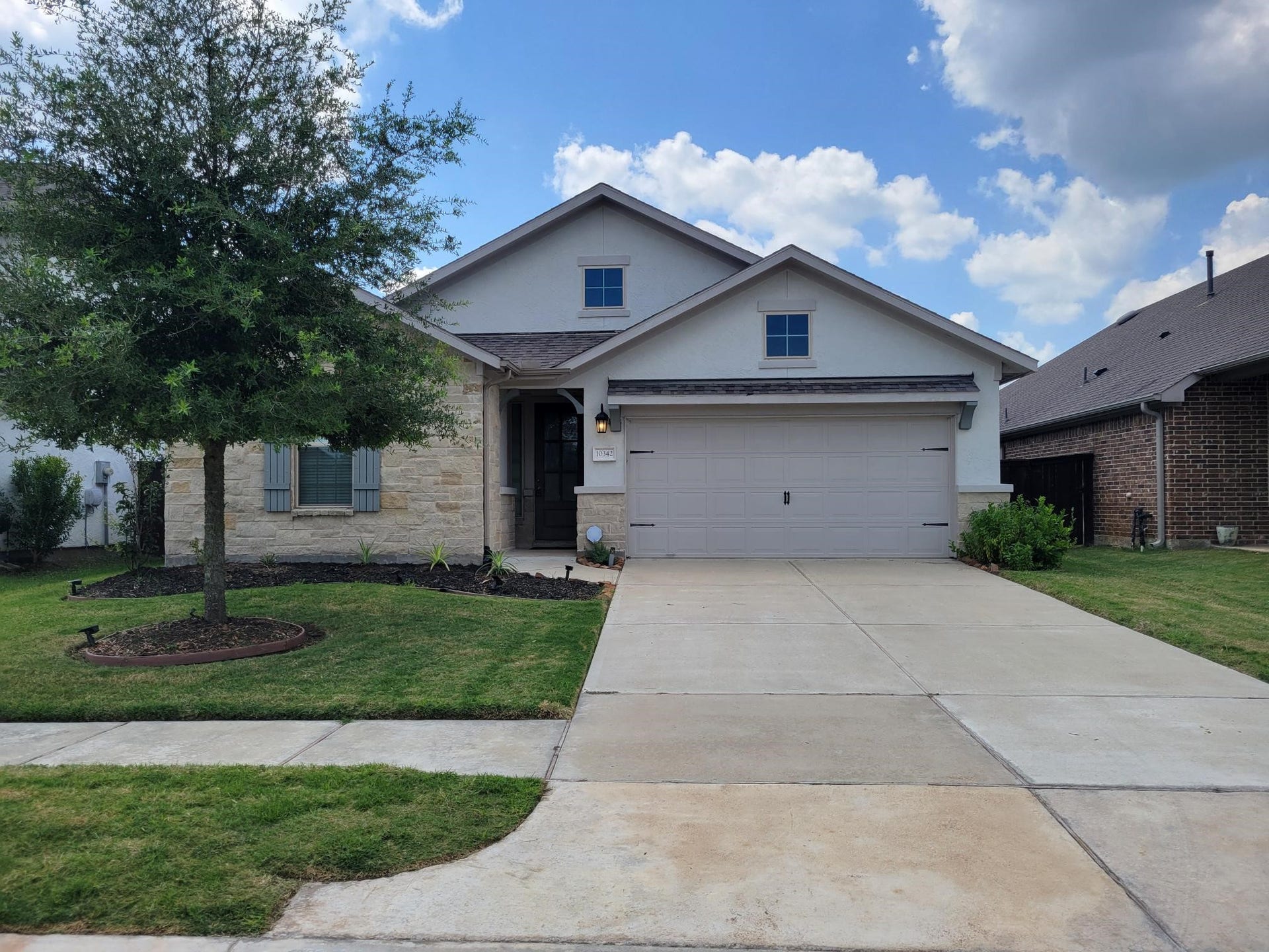 10342 Aldrin Drive, Rosharon, TX 77583 10342 Aldrin Drive, Rosharon, TX 77583