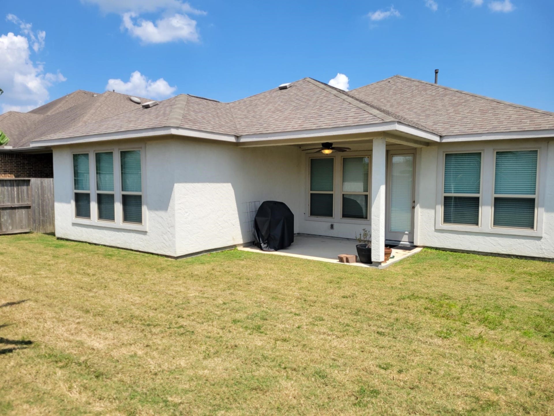 10342 Aldrin Drive, Rosharon, TX 77583 10342 Aldrin Drive, Rosharon, TX 77583