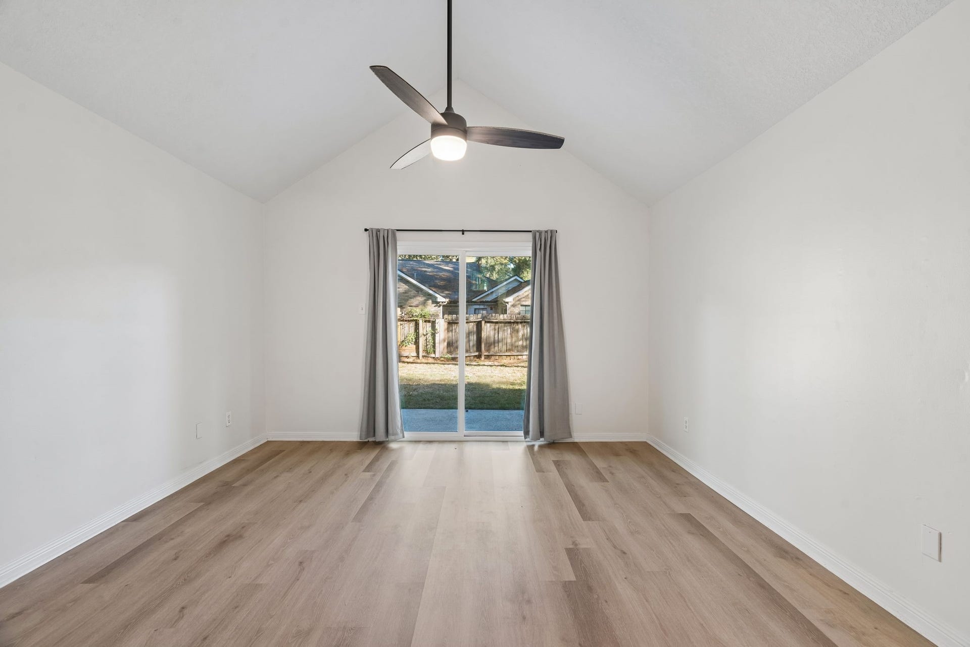 3515 Grove Oaks Drive, Houston, TX 77339 3515 Grove Oaks Drive, Houston, TX 77339