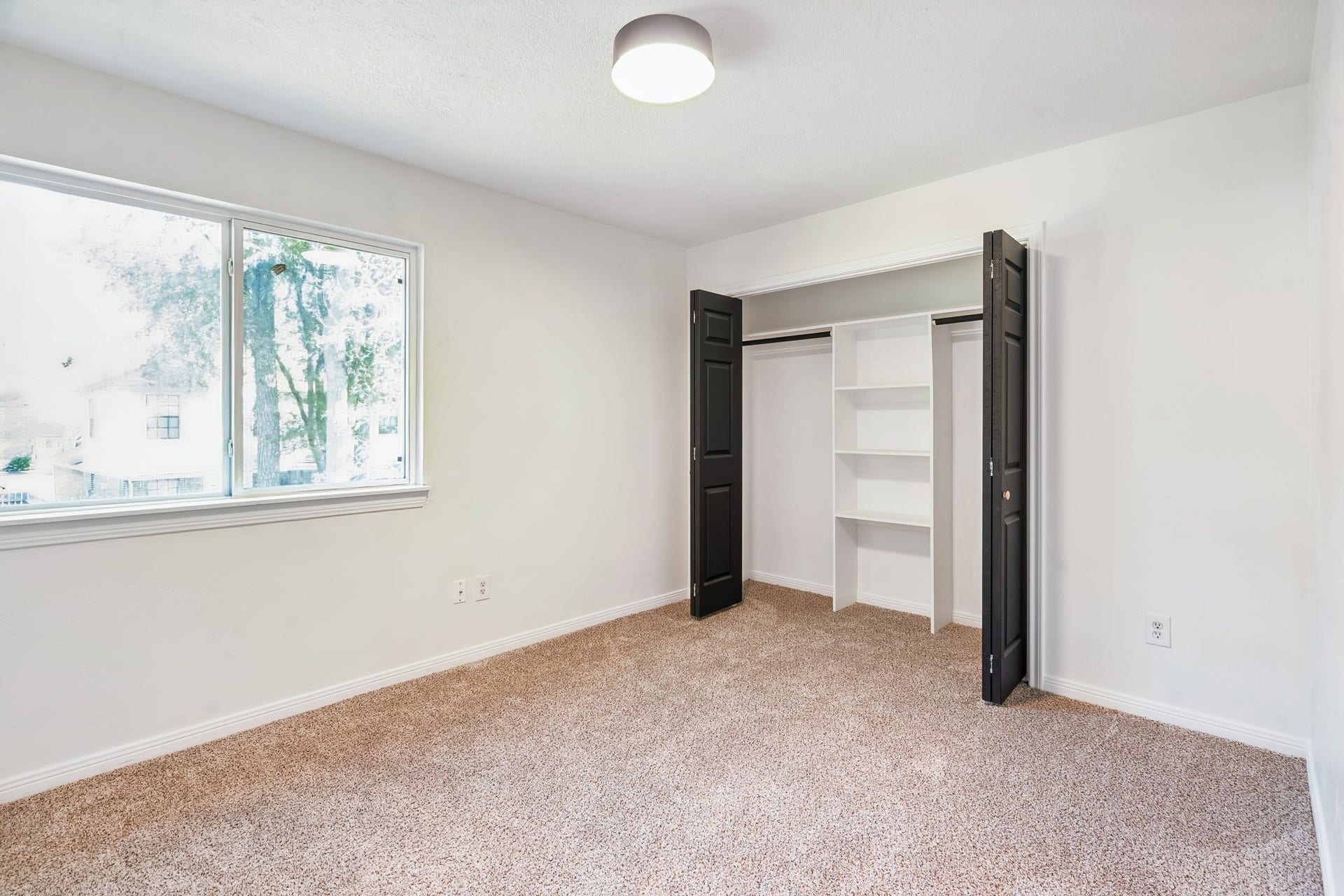 3515 Grove Oaks Drive, Houston, TX 77339 3515 Grove Oaks Drive, Houston, TX 77339