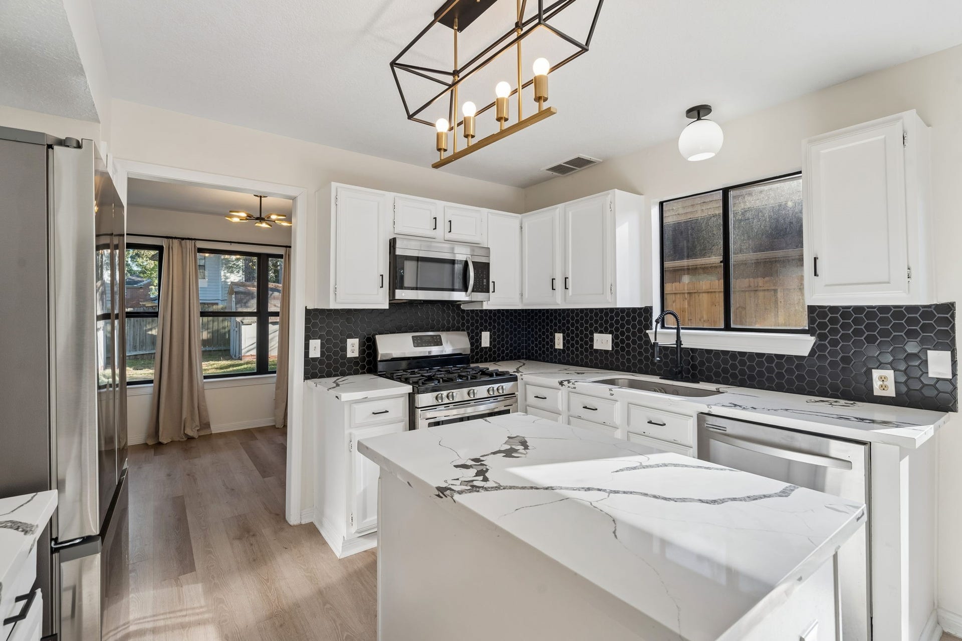 3515 Grove Oaks Drive, Houston, TX 77339 3515 Grove Oaks Drive, Houston, TX 77339