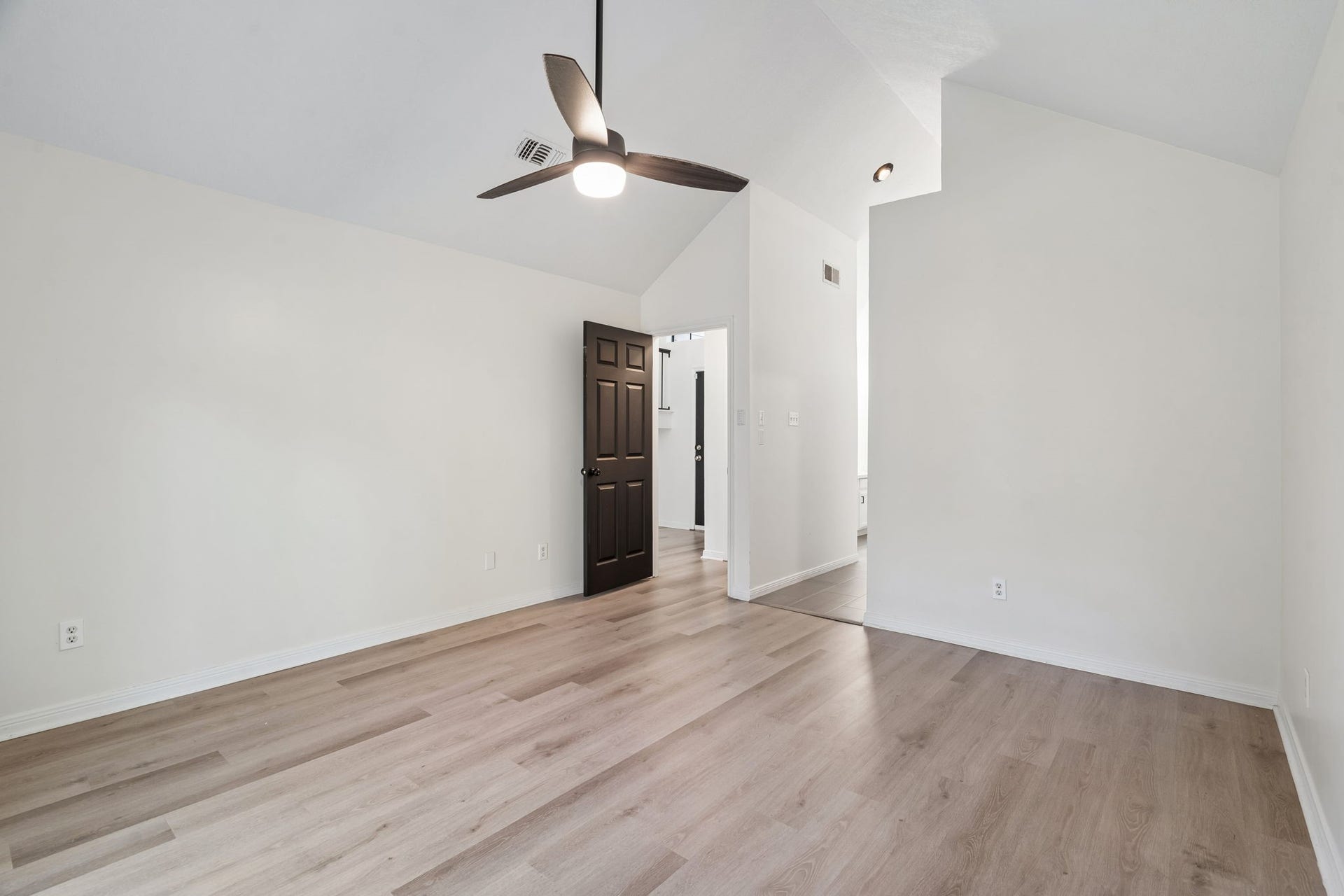 3515 Grove Oaks Drive, Houston, TX 77339 3515 Grove Oaks Drive, Houston, TX 77339