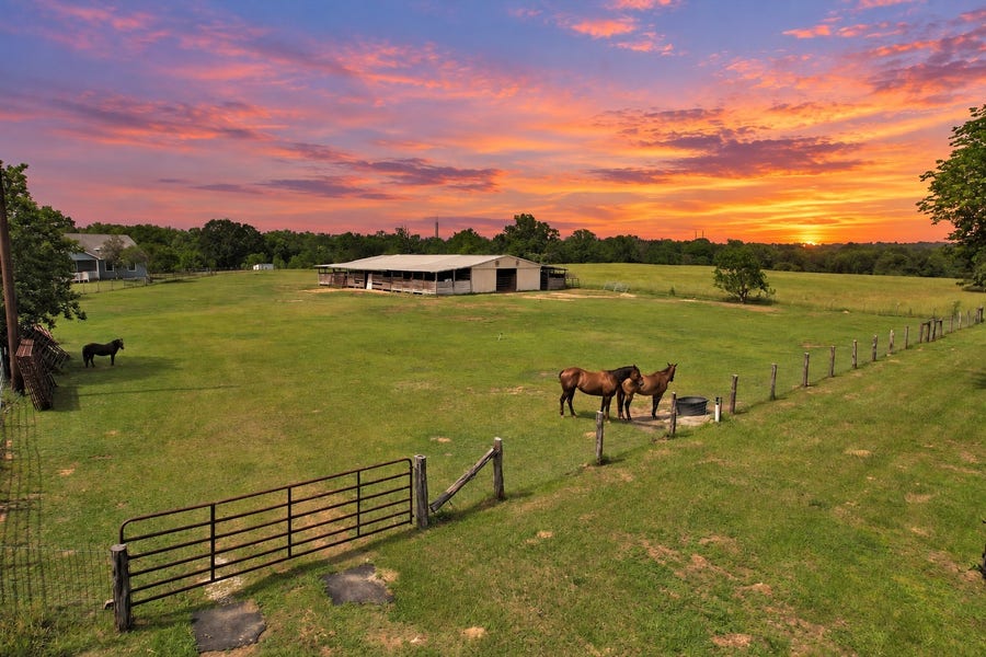Property photo for 28136 Old Highway 105 W, Montgomery, TX