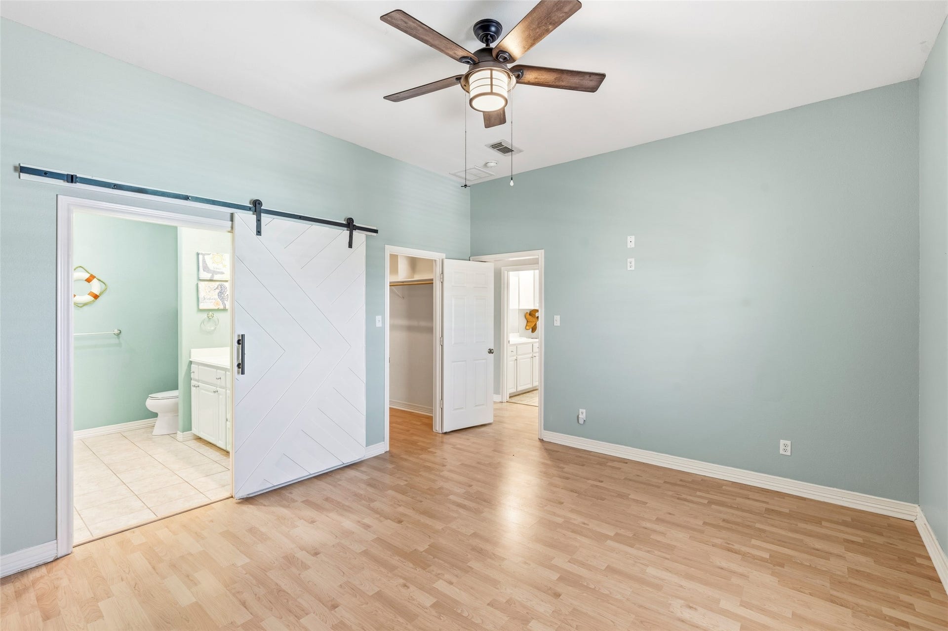 911 Bonita Street, Bayou Vista, TX 77563 911 Bonita Street, Bayou Vista, TX 77563