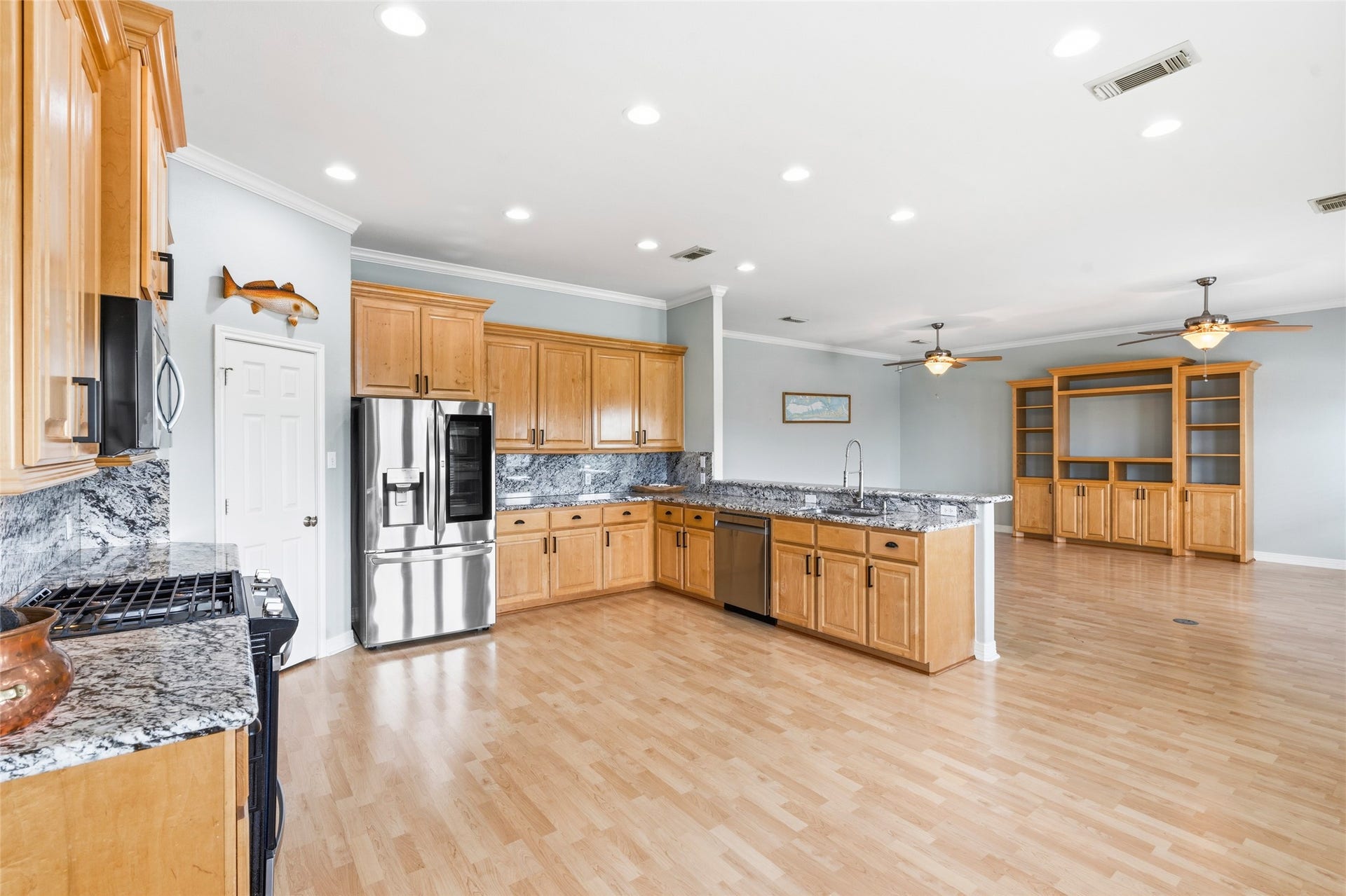 911 Bonita Street, Bayou Vista, TX 77563 911 Bonita Street, Bayou Vista, TX 77563