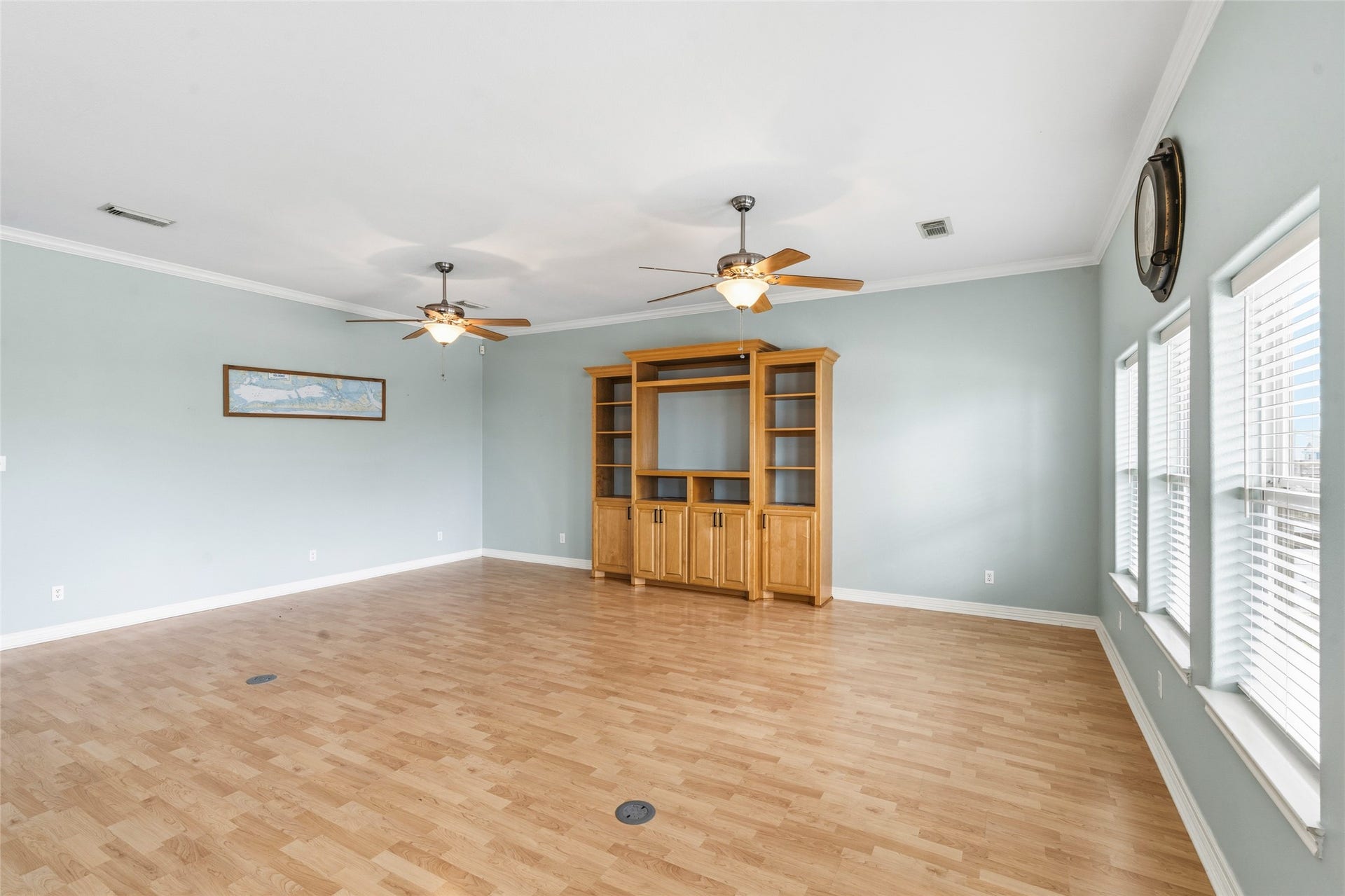 911 Bonita Street, Bayou Vista, TX 77563 911 Bonita Street, Bayou Vista, TX 77563