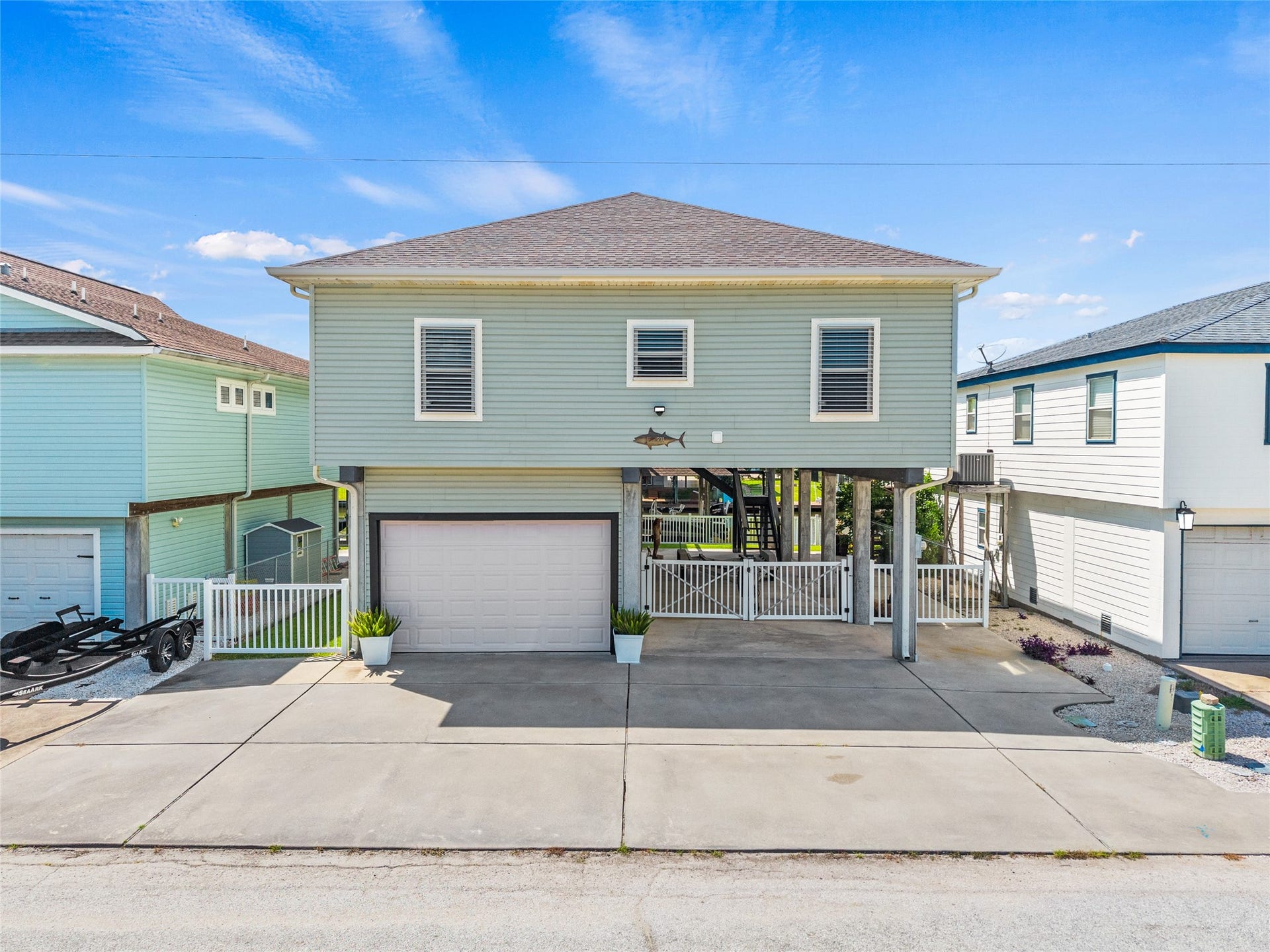 911 Bonita Street, Bayou Vista, TX 77563 911 Bonita Street, Bayou Vista, TX 77563
