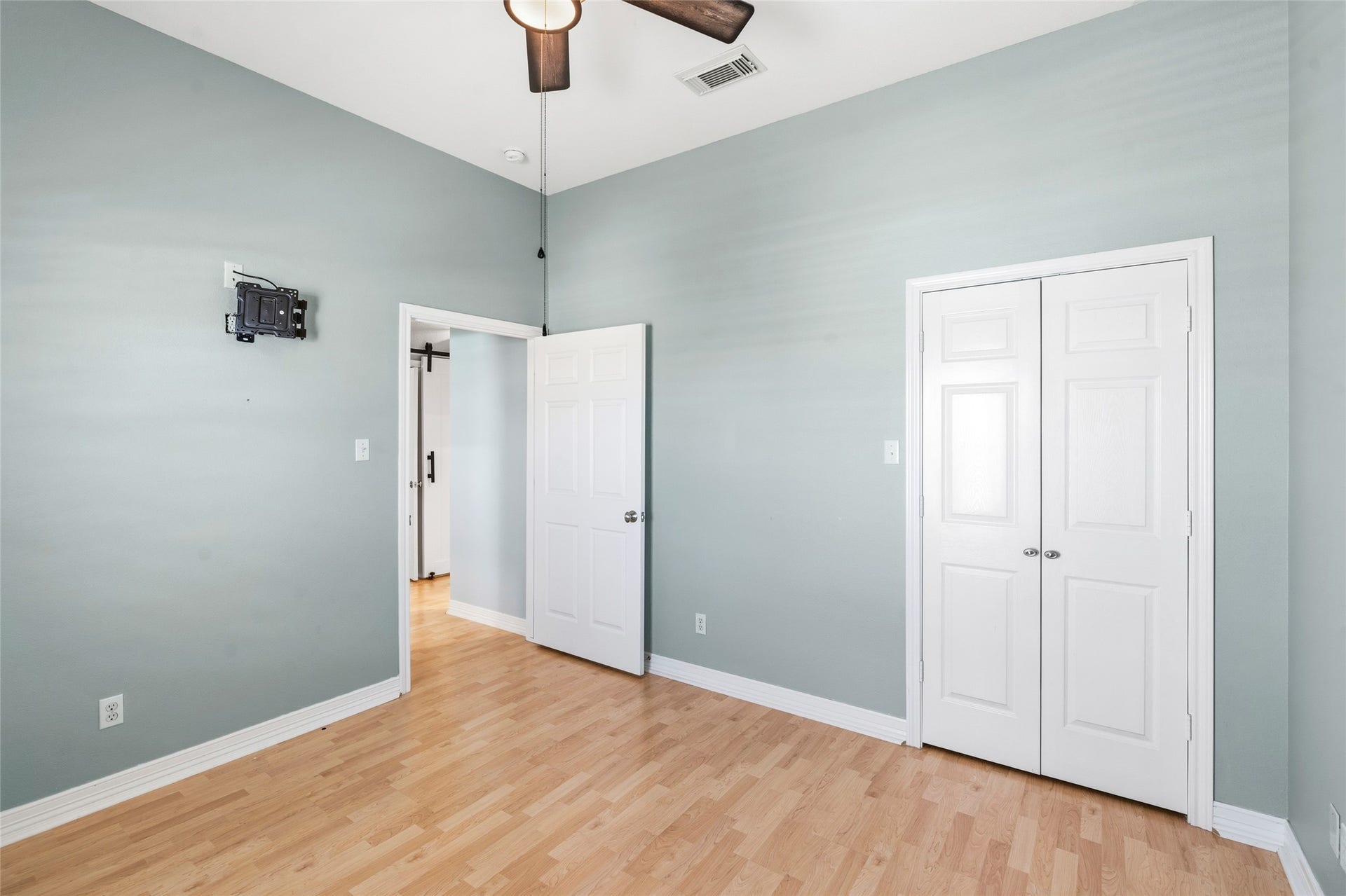 911 Bonita Street, Bayou Vista, TX 77563 911 Bonita Street, Bayou Vista, TX 77563