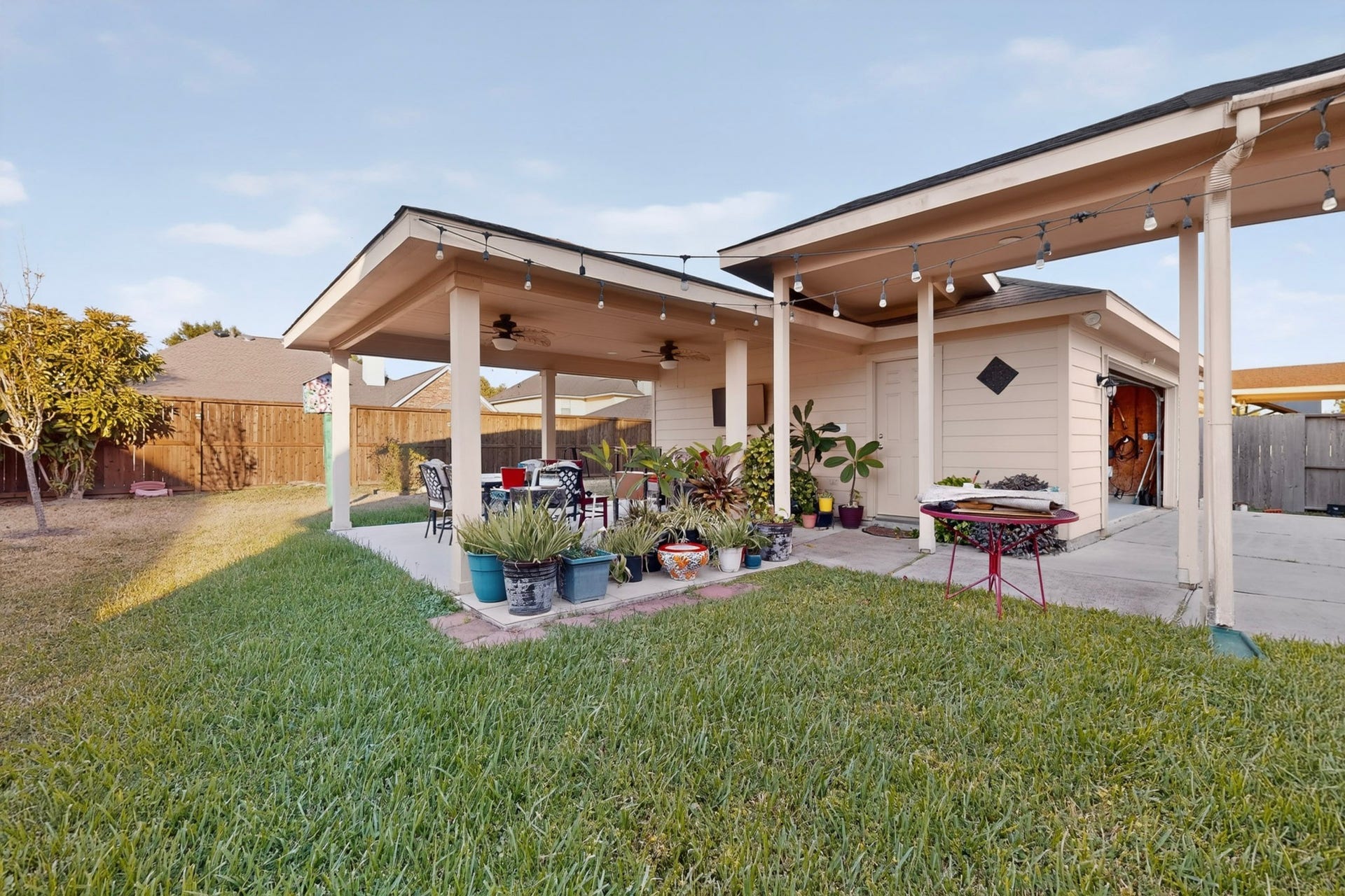 1103 Messina Court, Pearland, TX 77581 1103 Messina Court, Pearland, TX 77581