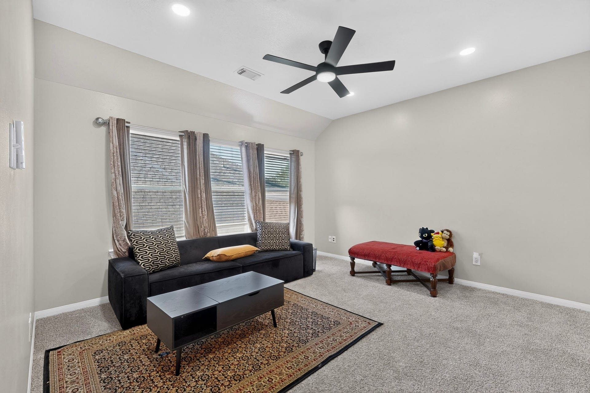 1103 Messina Court, Pearland, TX 77581 1103 Messina Court, Pearland, TX 77581