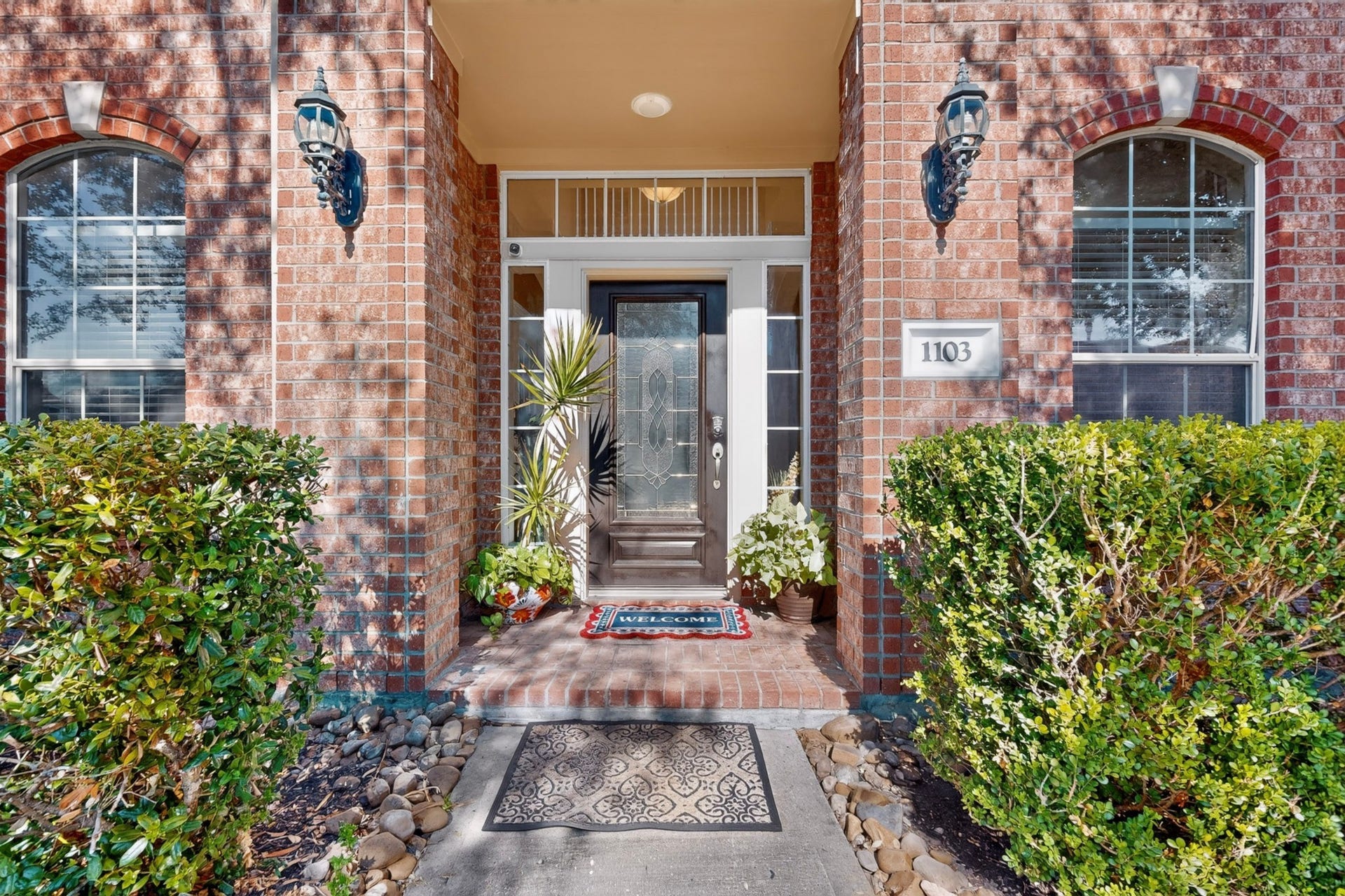 1103 Messina Court, Pearland, TX 77581 1103 Messina Court, Pearland, TX 77581