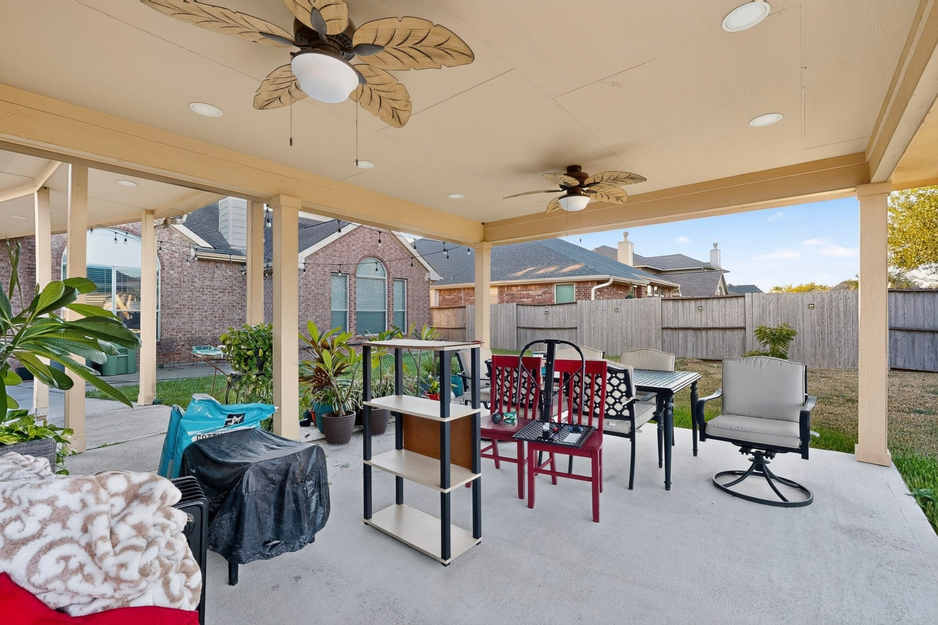 1103 Messina Court, Pearland, TX 77581 1103 Messina Court, Pearland, TX 77581