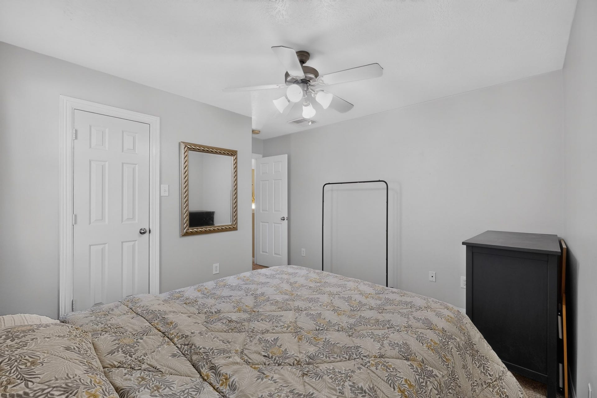 1103 Messina Court, Pearland, TX 77581 1103 Messina Court, Pearland, TX 77581
