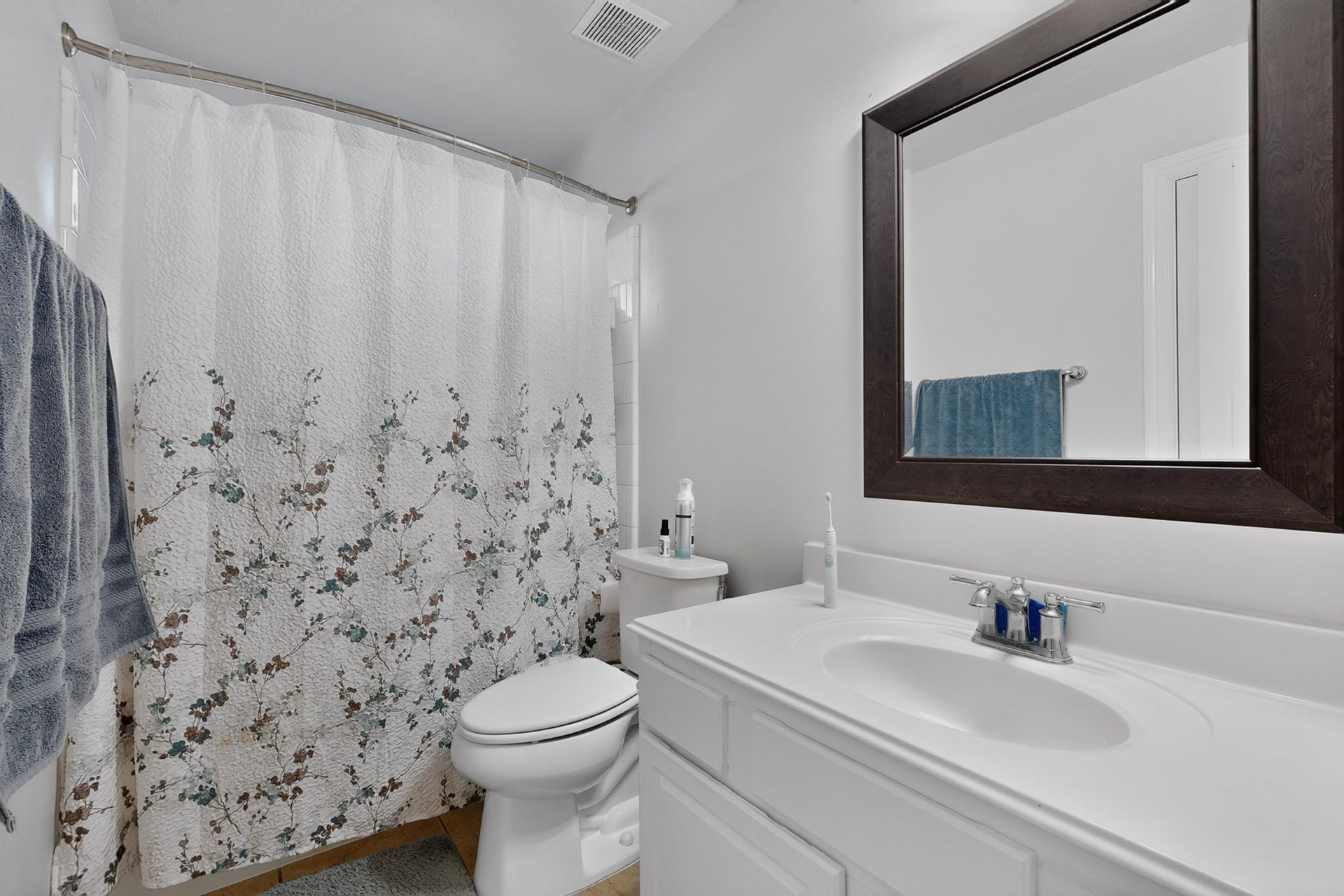 1103 Messina Court, Pearland, TX 77581 1103 Messina Court, Pearland, TX 77581
