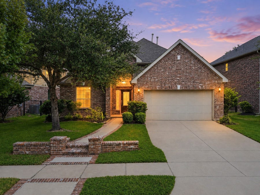 Property photo for 19522 Blushing Meadow Drive, Cypress, TX