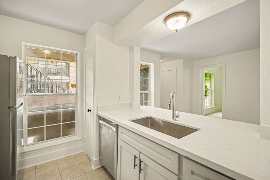 Property photo for 5704 Edgemoor Drive, #81, Houston, TX