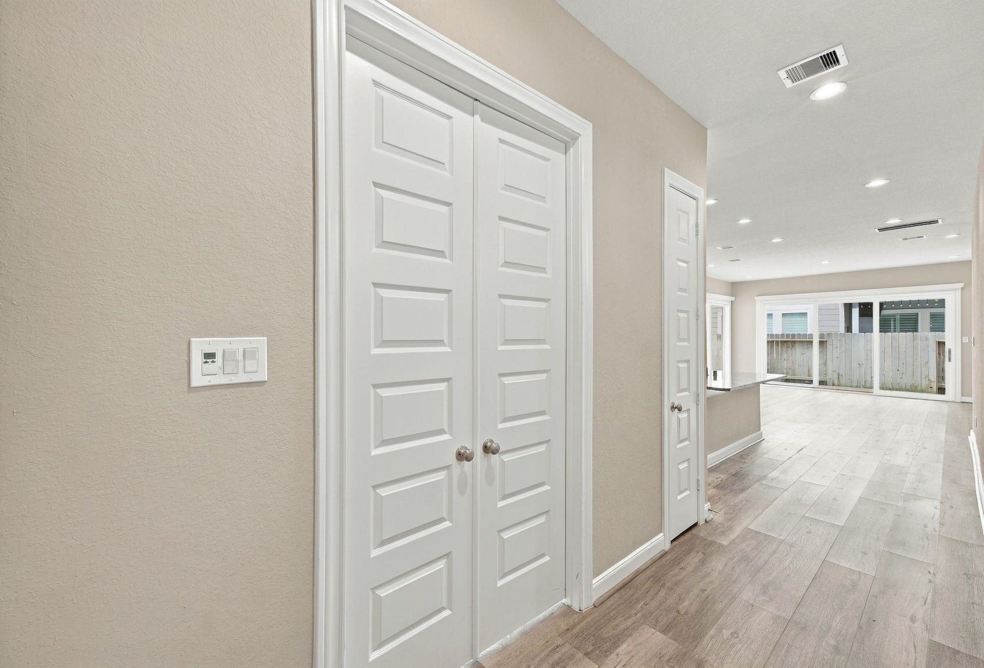 3208 Craftsman Place, Houston, TX 77080 3208 Craftsman Place, Houston, TX 77080