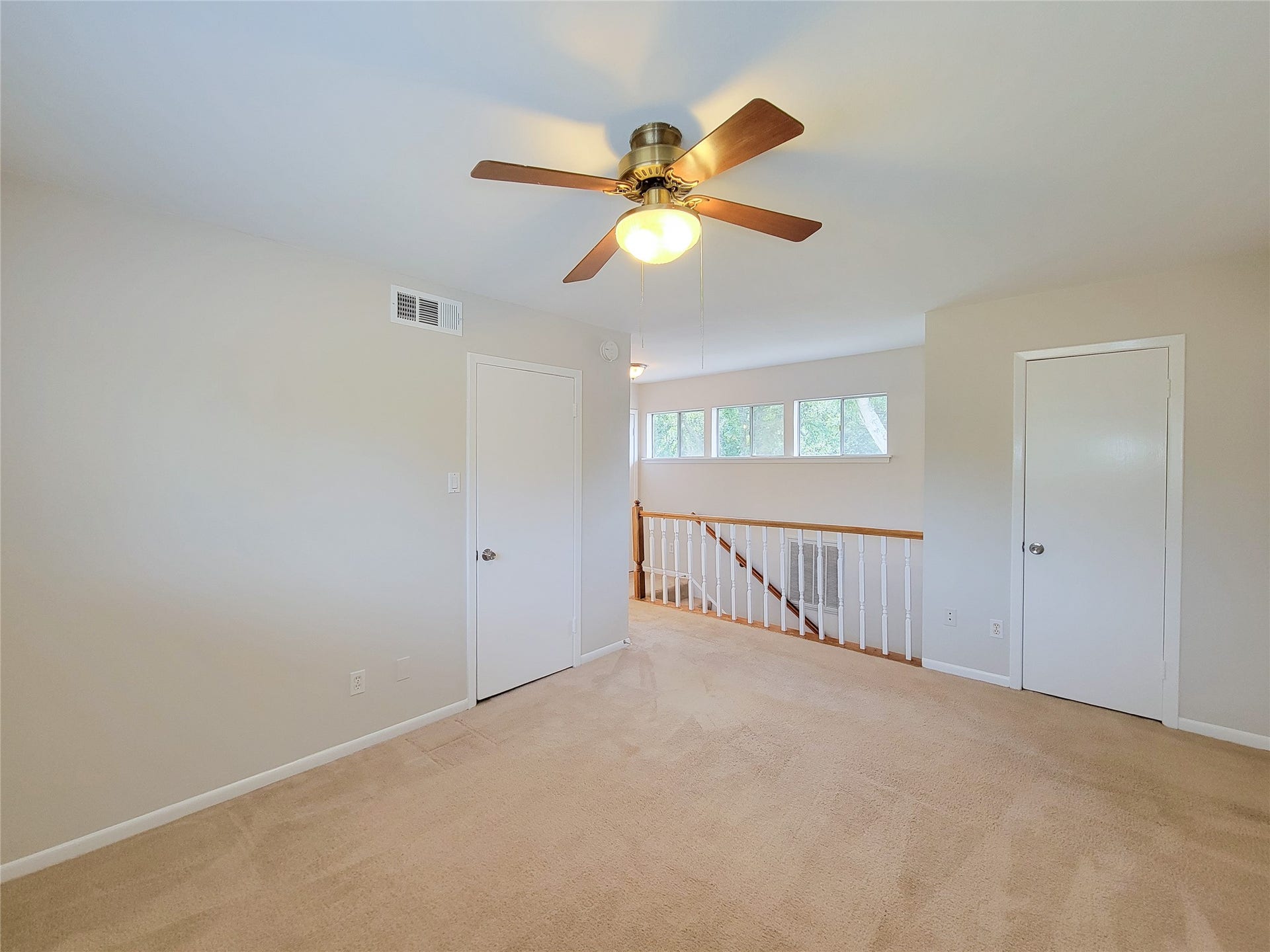 18583 Martinique Drive, Nassau Bay, TX 77058 Gameroom upstairs
