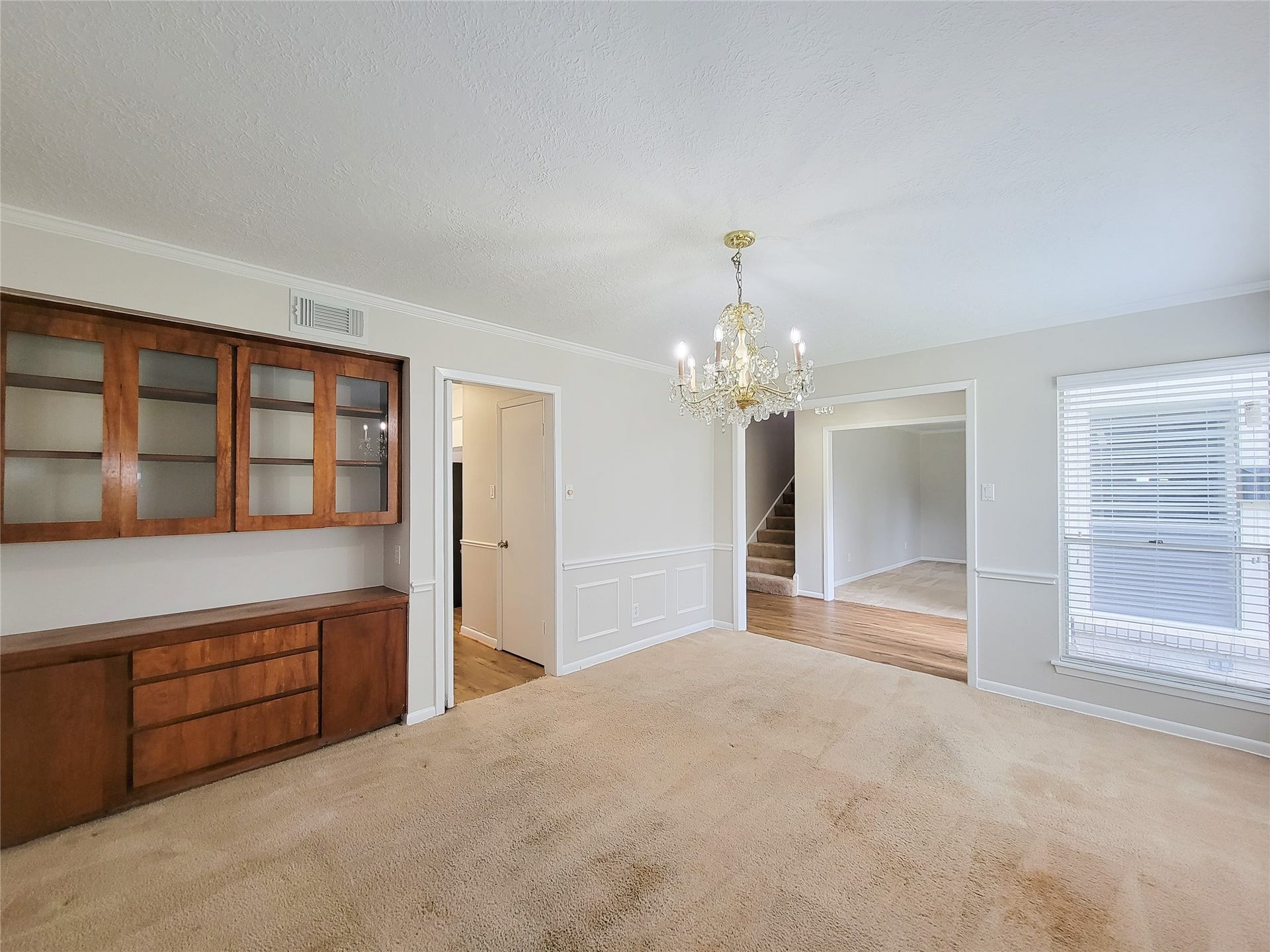 18583 Martinique Drive, Nassau Bay, TX 77058 Dining Room Cabinetry ideal for your entertaining needs