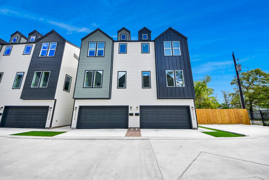 Property photo for 5311 Kindred Garden Lane, Houston, TX