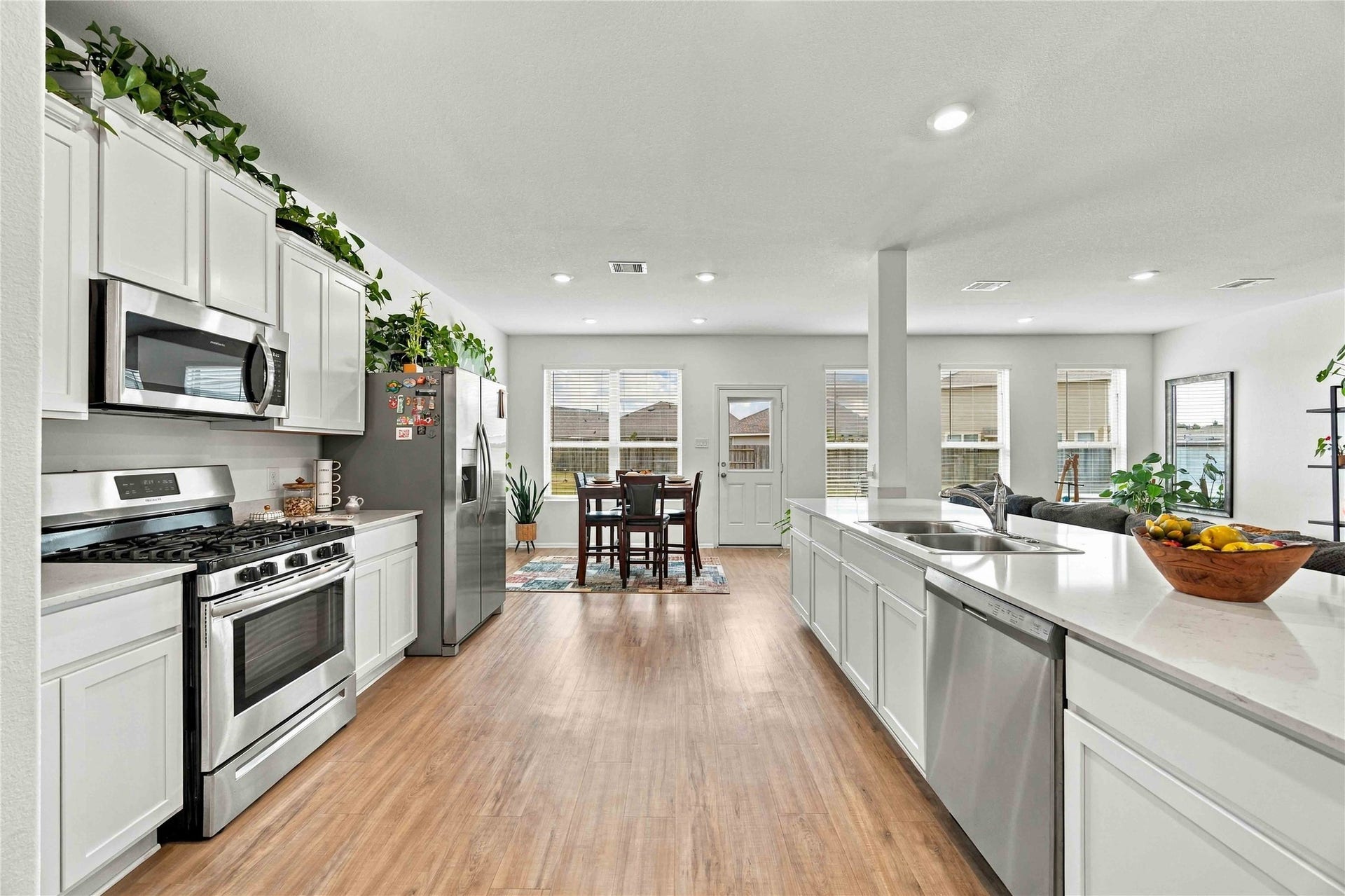 19302 Via Vinovo Court, New Caney, TX 77357 19302 Via Vinovo Court, New Caney, TX 77357