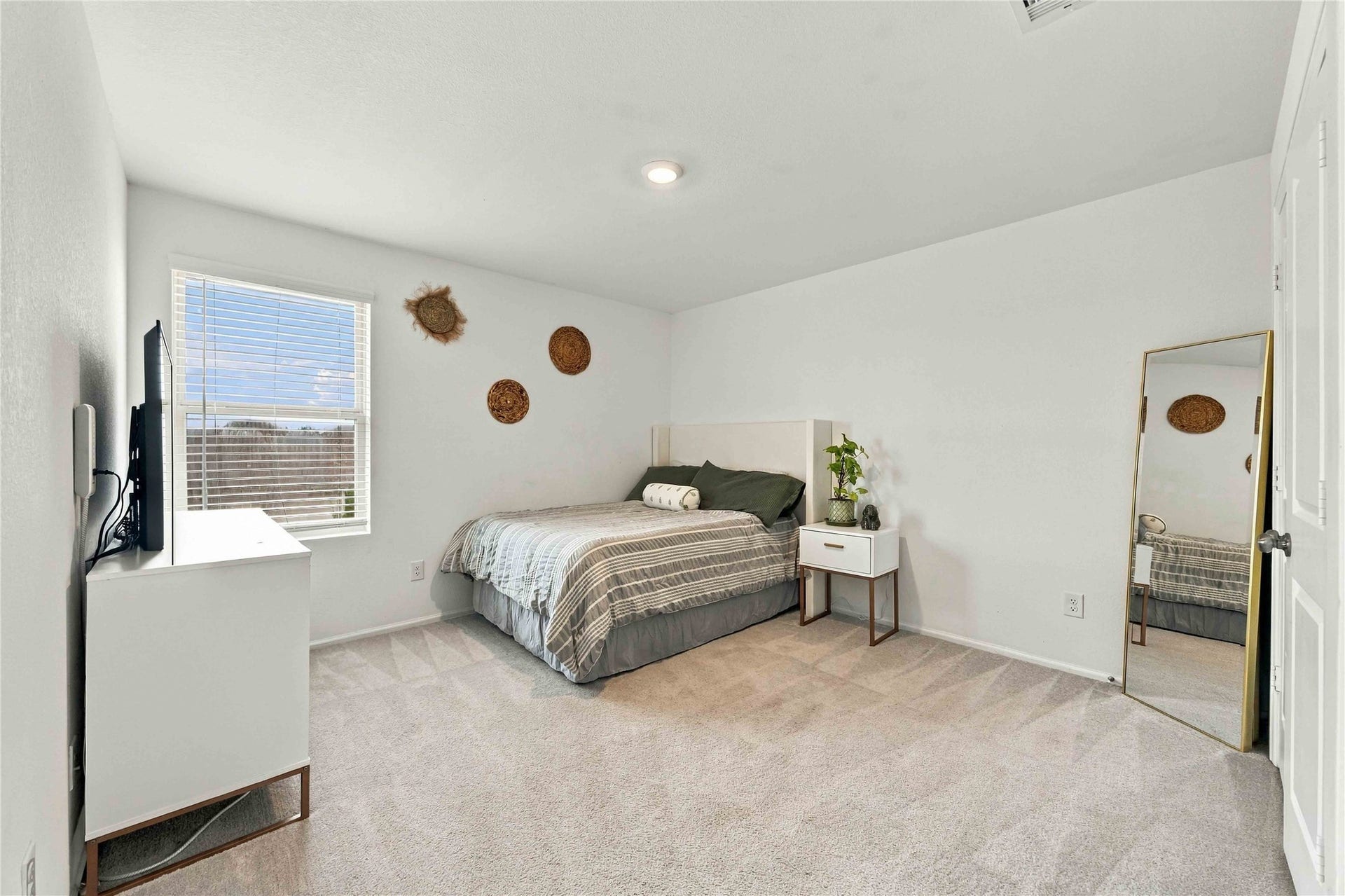 19302 Via Vinovo Court, New Caney, TX 77357 19302 Via Vinovo Court, New Caney, TX 77357