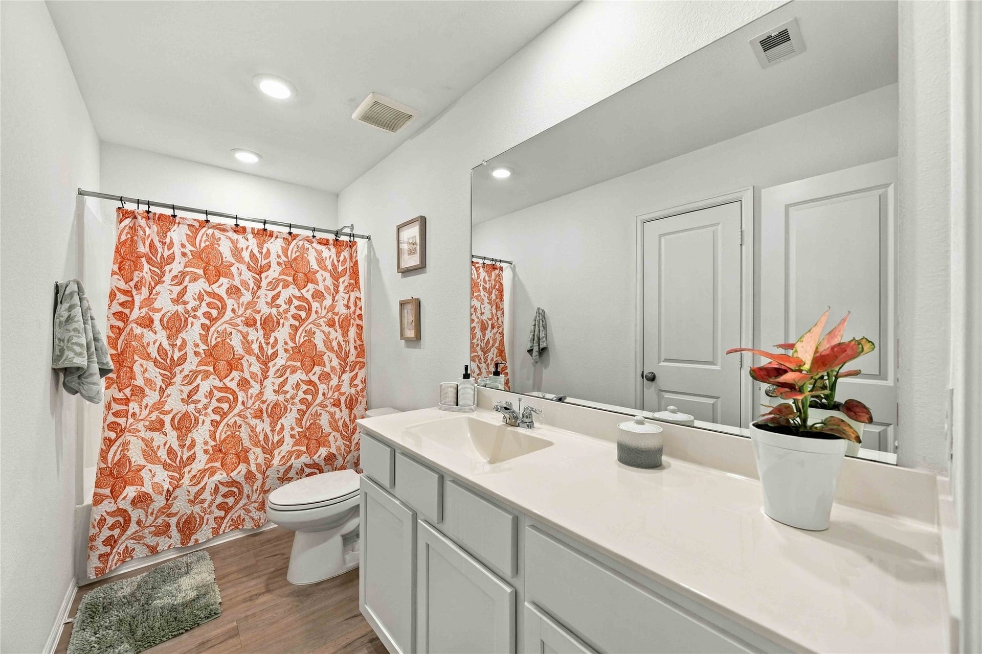19302 Via Vinovo Court, New Caney, TX 77357 19302 Via Vinovo Court, New Caney, TX 77357