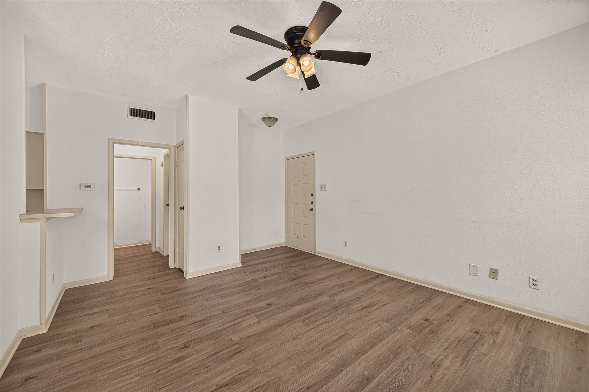 2021 Spenwick Drive, #217, Houston, TX 77055 2021 Spenwick Drive, #217, Houston, TX 77055