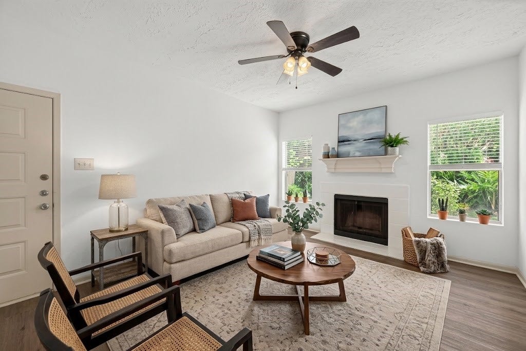 2021 Spenwick Drive, #217, Houston, TX 77055 2021 Spenwick Drive, #217, Houston, TX 77055