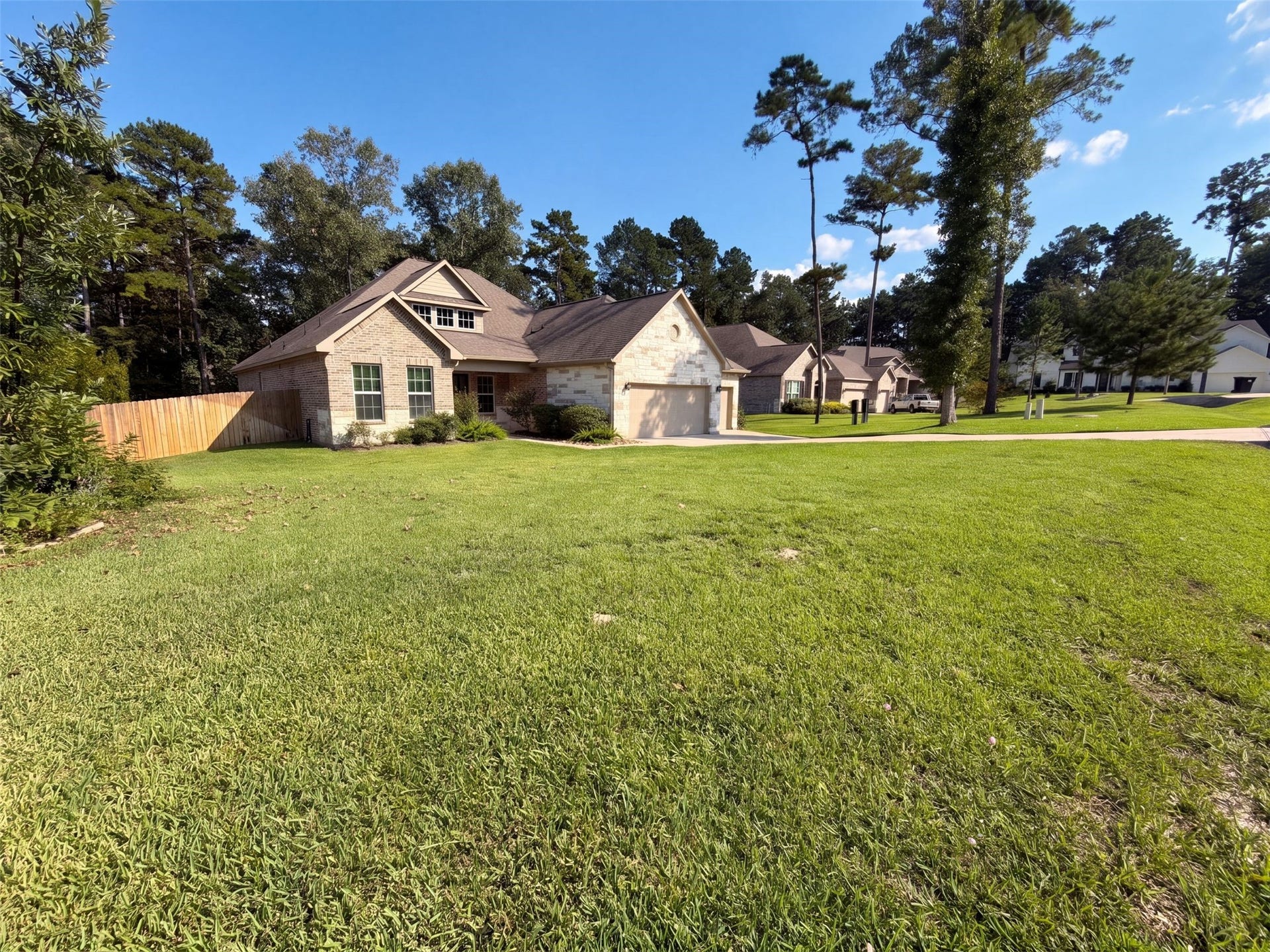 317 Treaty Oak Court, Magnolia, TX 77354 317 Treaty Oak Court, Magnolia, TX 77354