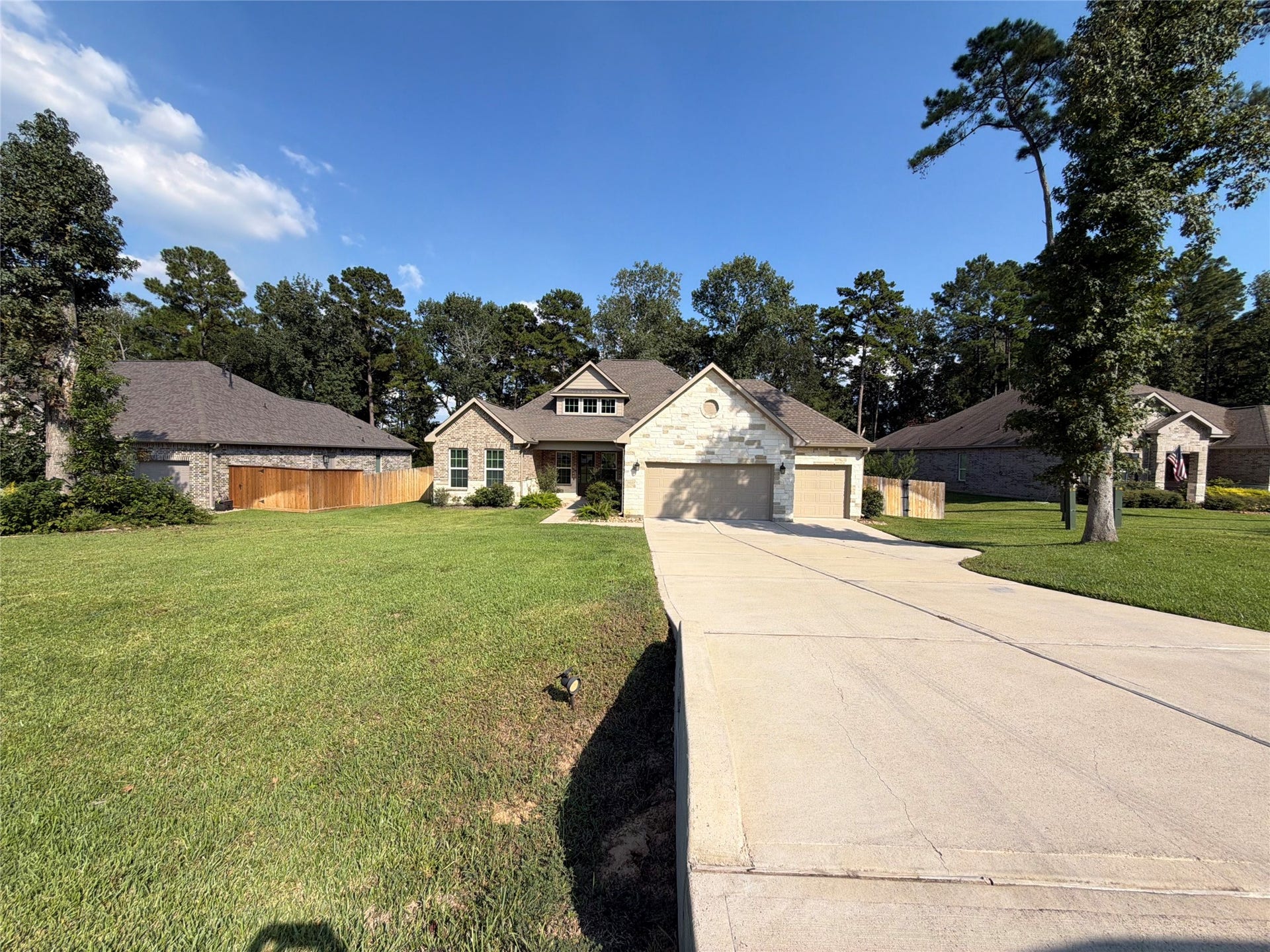 317 Treaty Oak Court, Magnolia, TX 77354 317 Treaty Oak Court, Magnolia, TX 77354