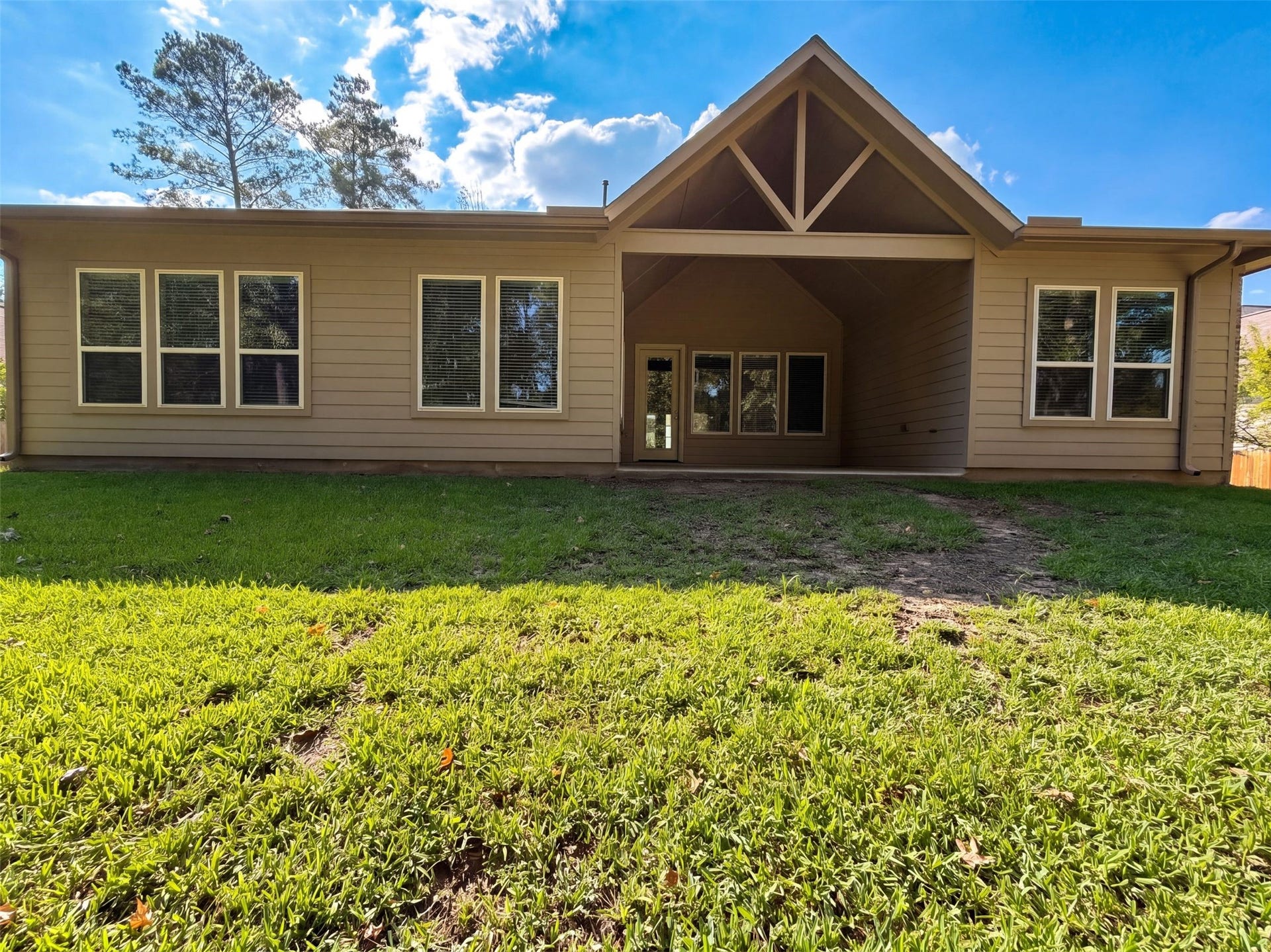 317 Treaty Oak Court, Magnolia, TX 77354 317 Treaty Oak Court, Magnolia, TX 77354