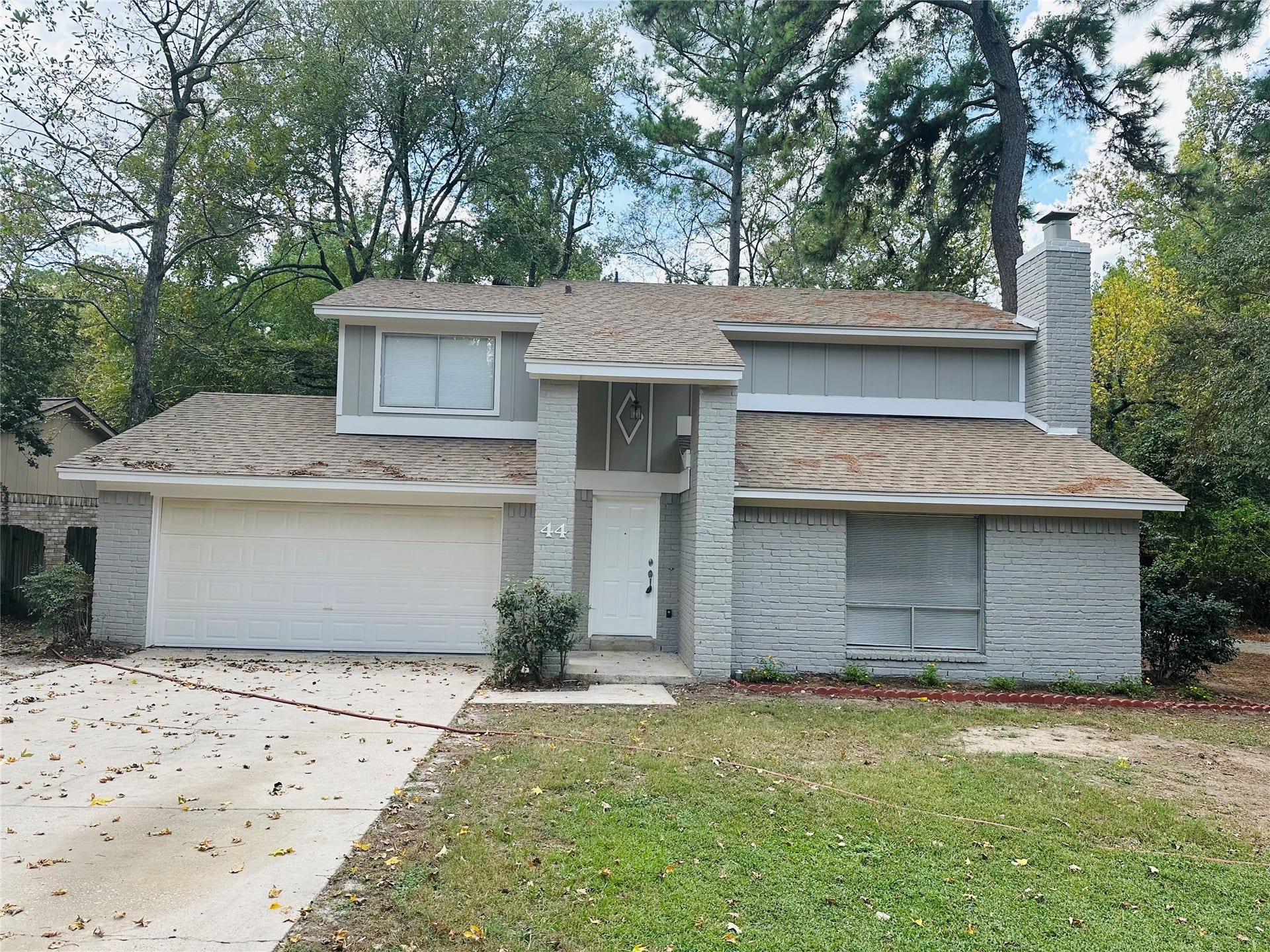 44 Yewleaf Road, The Woodlands, TX 77381 44 Yewleaf Road, The Woodlands, TX 77381