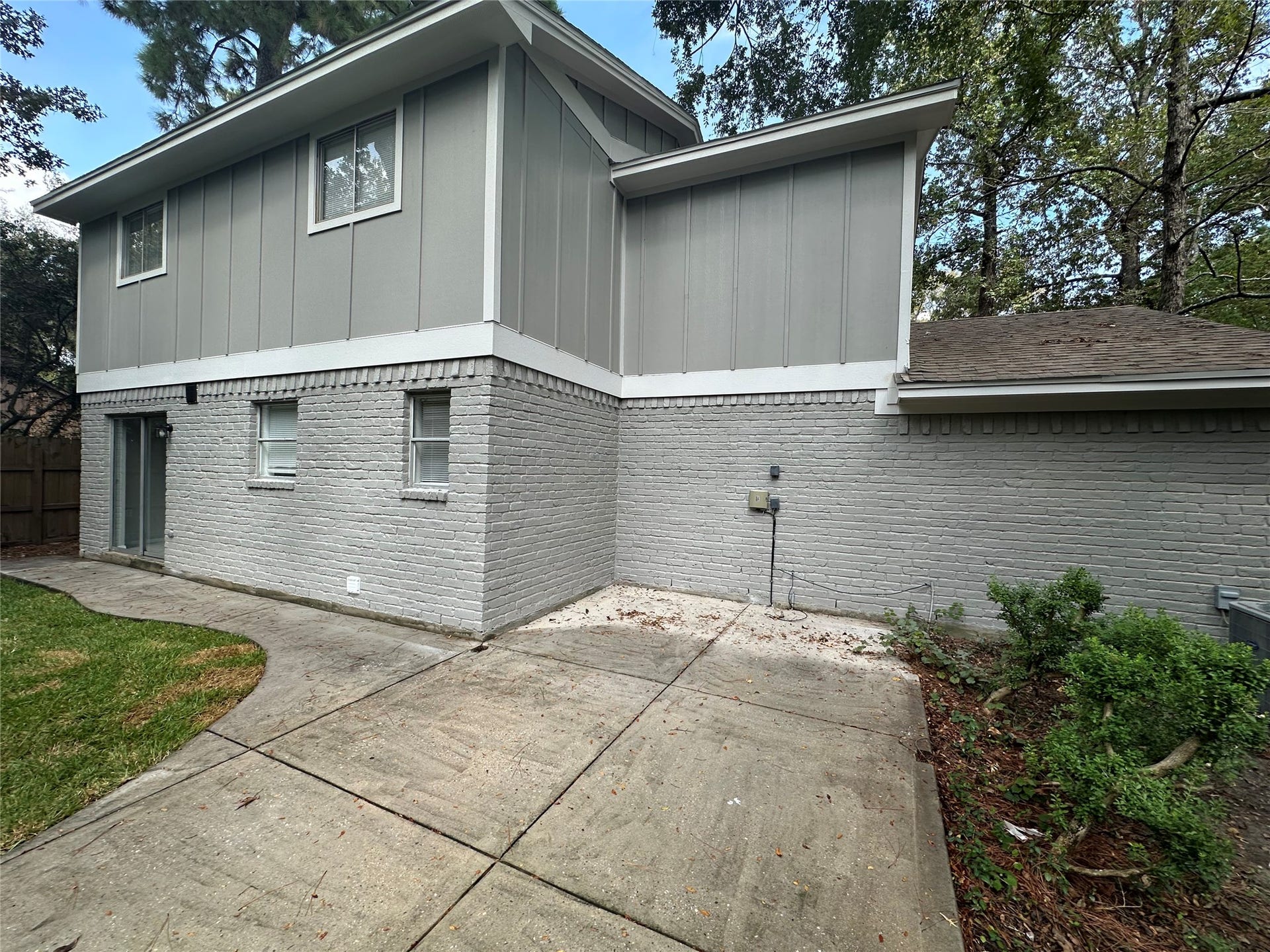 44 Yewleaf Road, The Woodlands, TX 77381 44 Yewleaf Road, The Woodlands, TX 77381