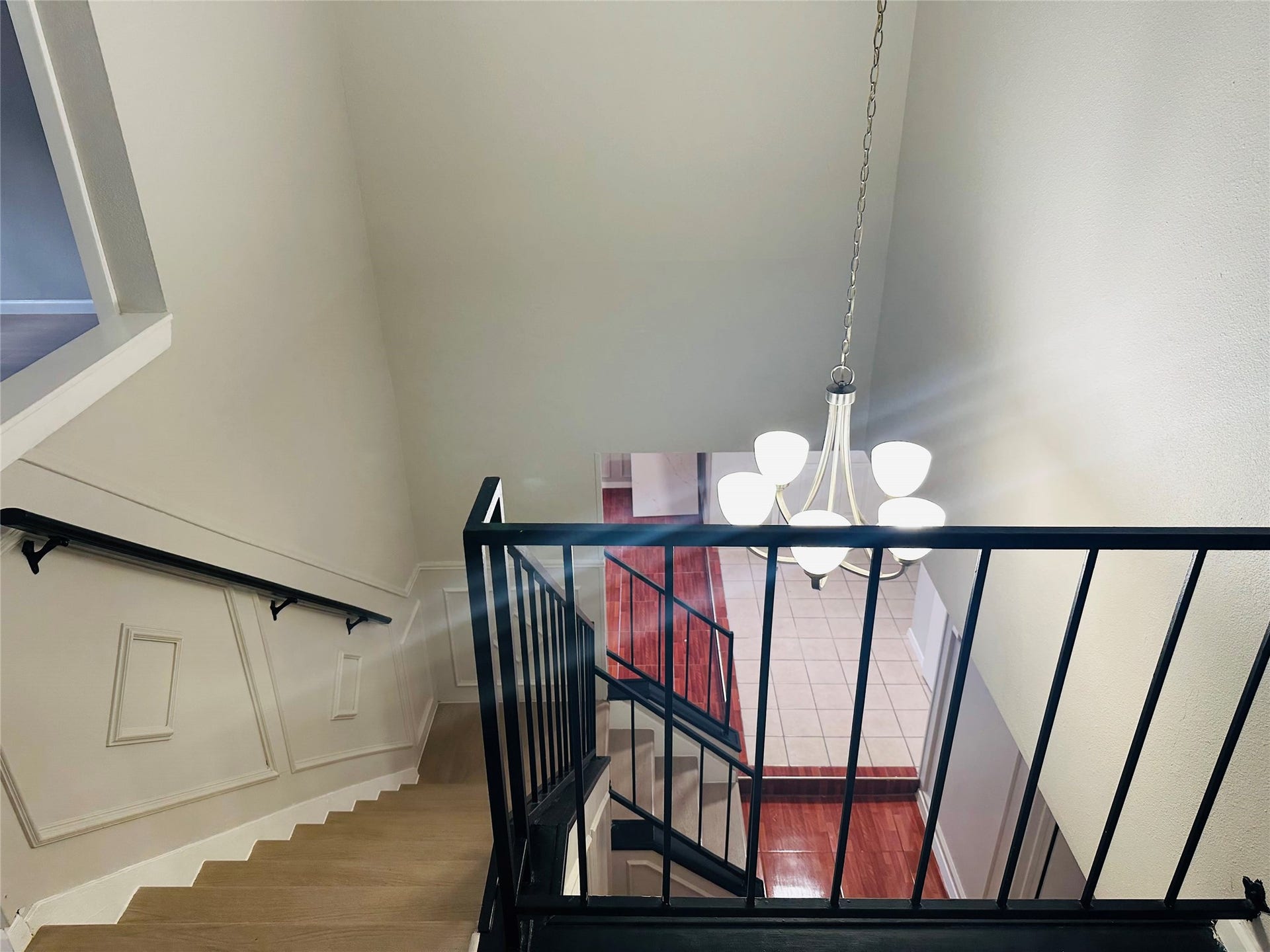44 Yewleaf Road, The Woodlands, TX 77381 44 Yewleaf Road, The Woodlands, TX 77381