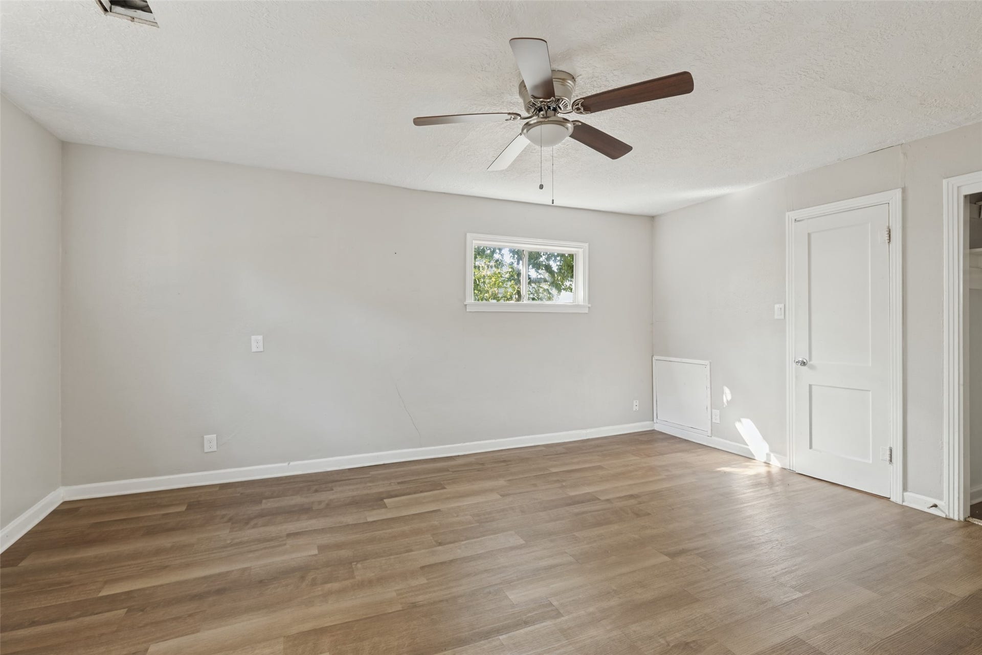 302 14th Street N, Texas City, TX 77590 302 14th Street N, Texas City, TX 77590