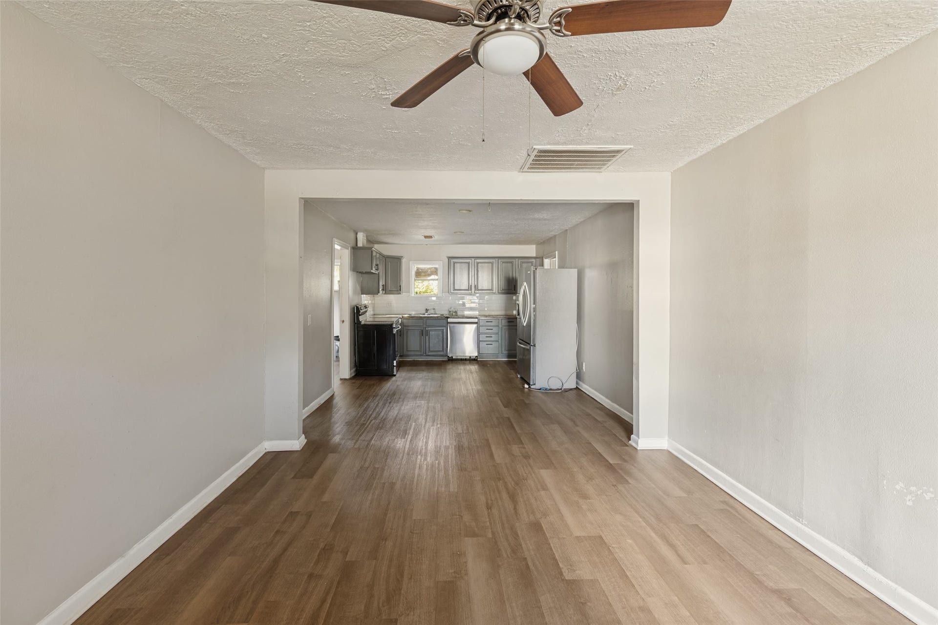 302 14th Street N, Texas City, TX 77590 302 14th Street N, Texas City, TX 77590