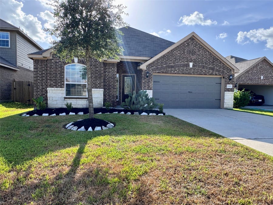 Property photo for 21323 Echo Manor Drive, Hockley, TX