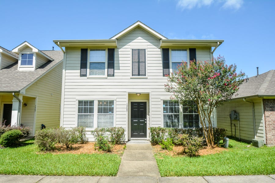 Property photo for 1505 Nichole Woods Drive, Houston, TX
