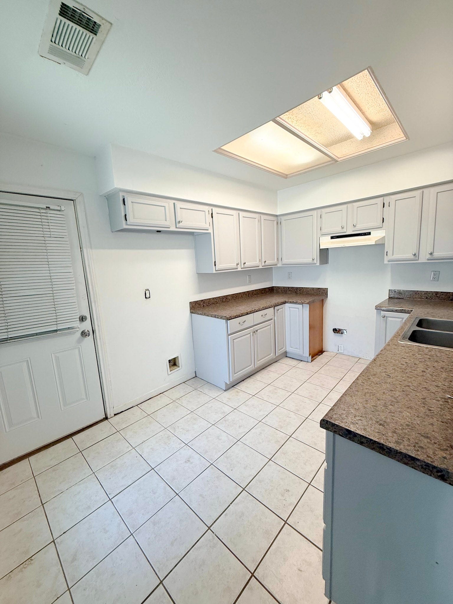13818 Sheri Hollow Lane, Houston, TX 77082 13818 Sheri Hollow Lane, Houston, TX 77082