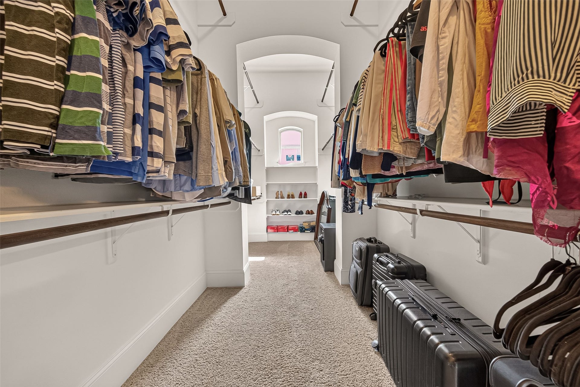 17811 Riata Prairie Lane, Cypress, TX 77433 Primary Closet
