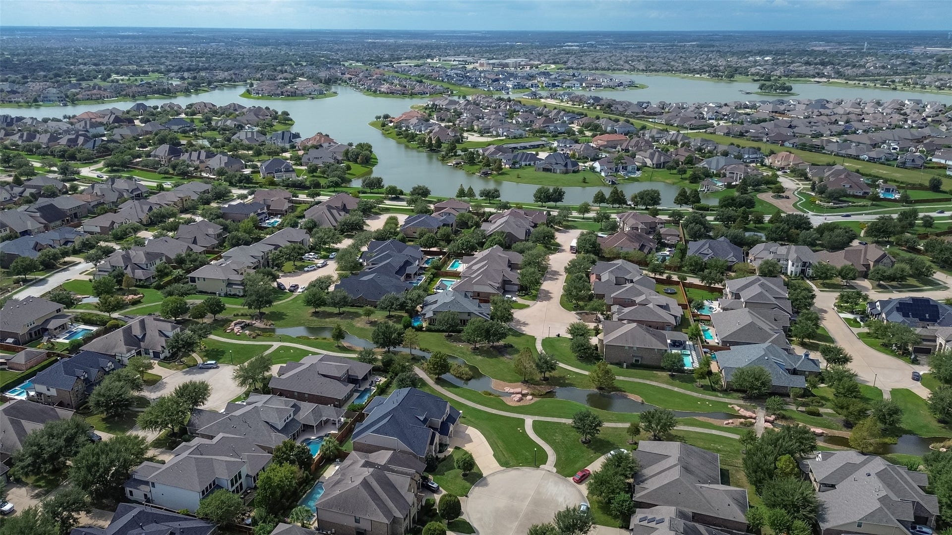 17811 Riata Prairie Lane, Cypress, TX 77433 Aerial of Home/Towne Lake