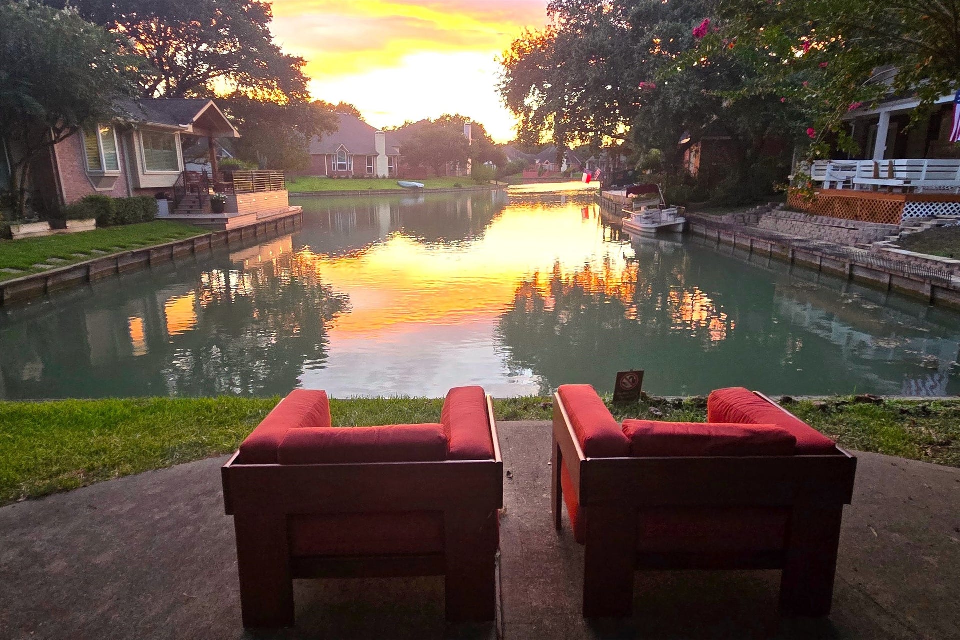 1142 Misty Lake Drive, Sugar Land, TX 77498 1142 Misty Lake Drive, Sugar Land, TX 77498