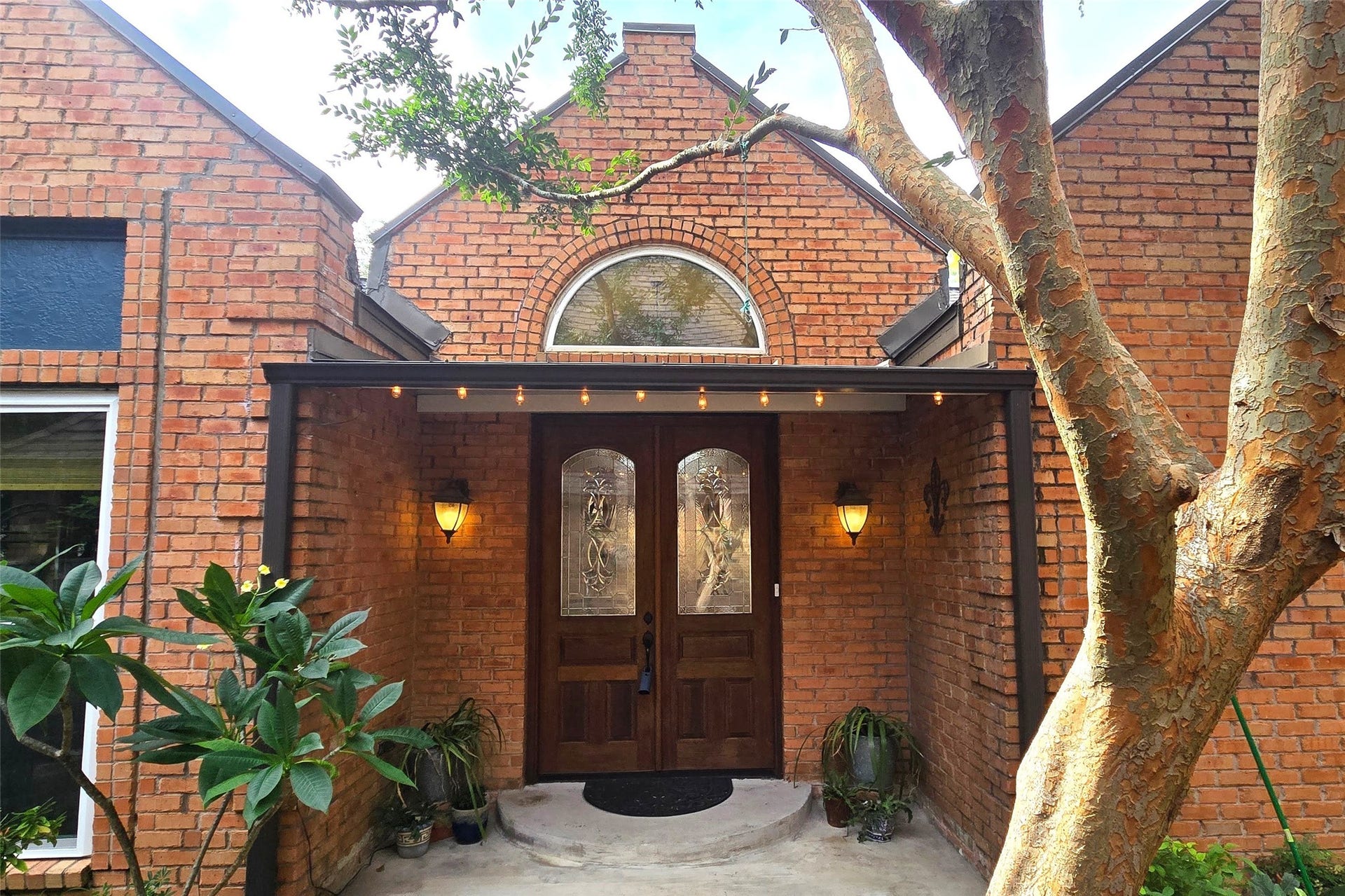 1142 Misty Lake Drive, Sugar Land, TX 77498 1142 Misty Lake Drive, Sugar Land, TX 77498