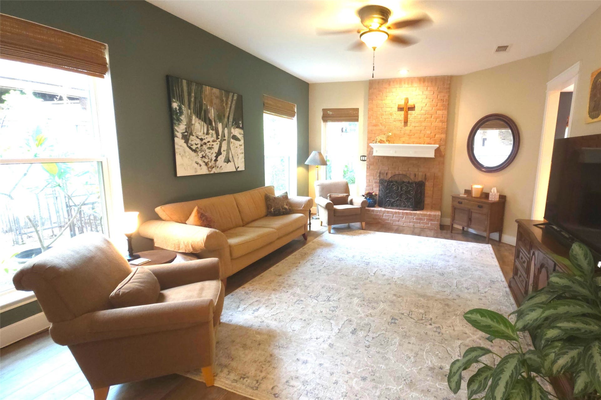 1142 Misty Lake Drive, Sugar Land, TX 77498 large living area