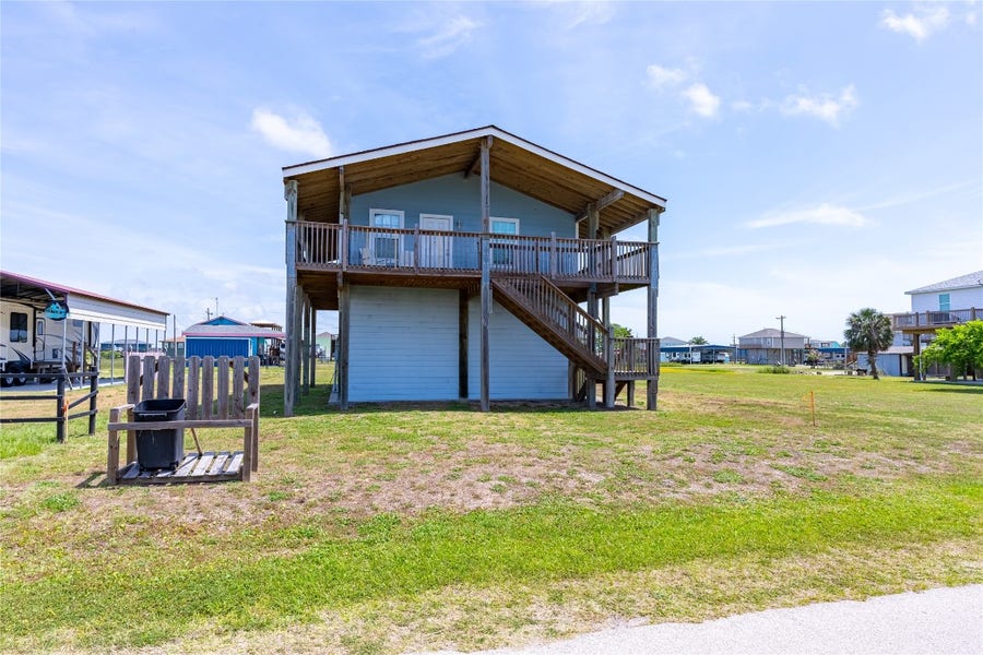 Property photo for 964 S Sage Road, Crystal Beach, TX