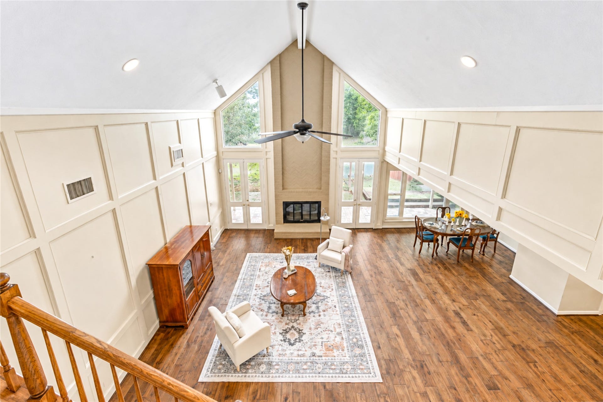 Welcome to 4810 Hunterwood Circle in beautiful Richmond, TX!